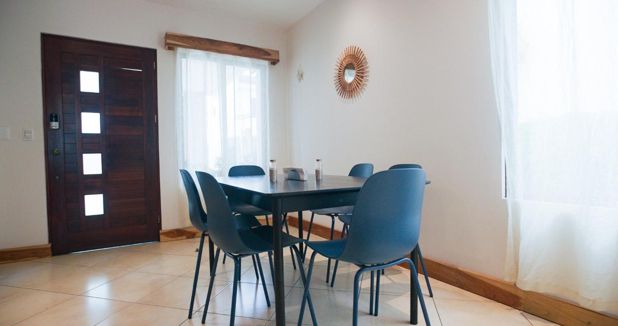 Full condo in Tamarindo, CR