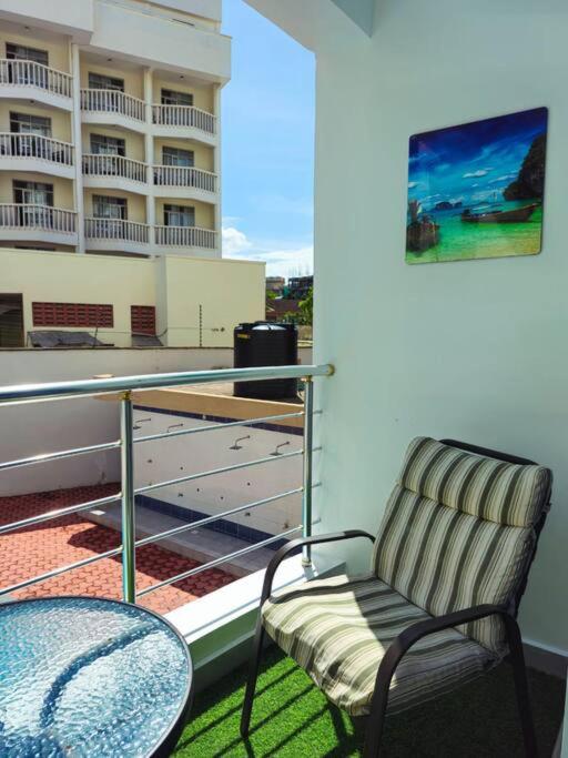 2 Bedroom Apartment In Nyali Mombasa view 3