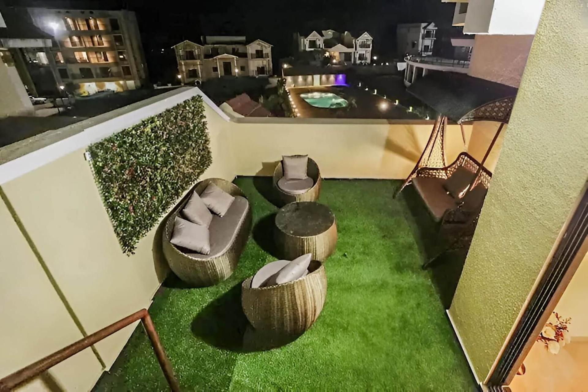 3BHK with pool - Sunset Palazzo by Universe Villas