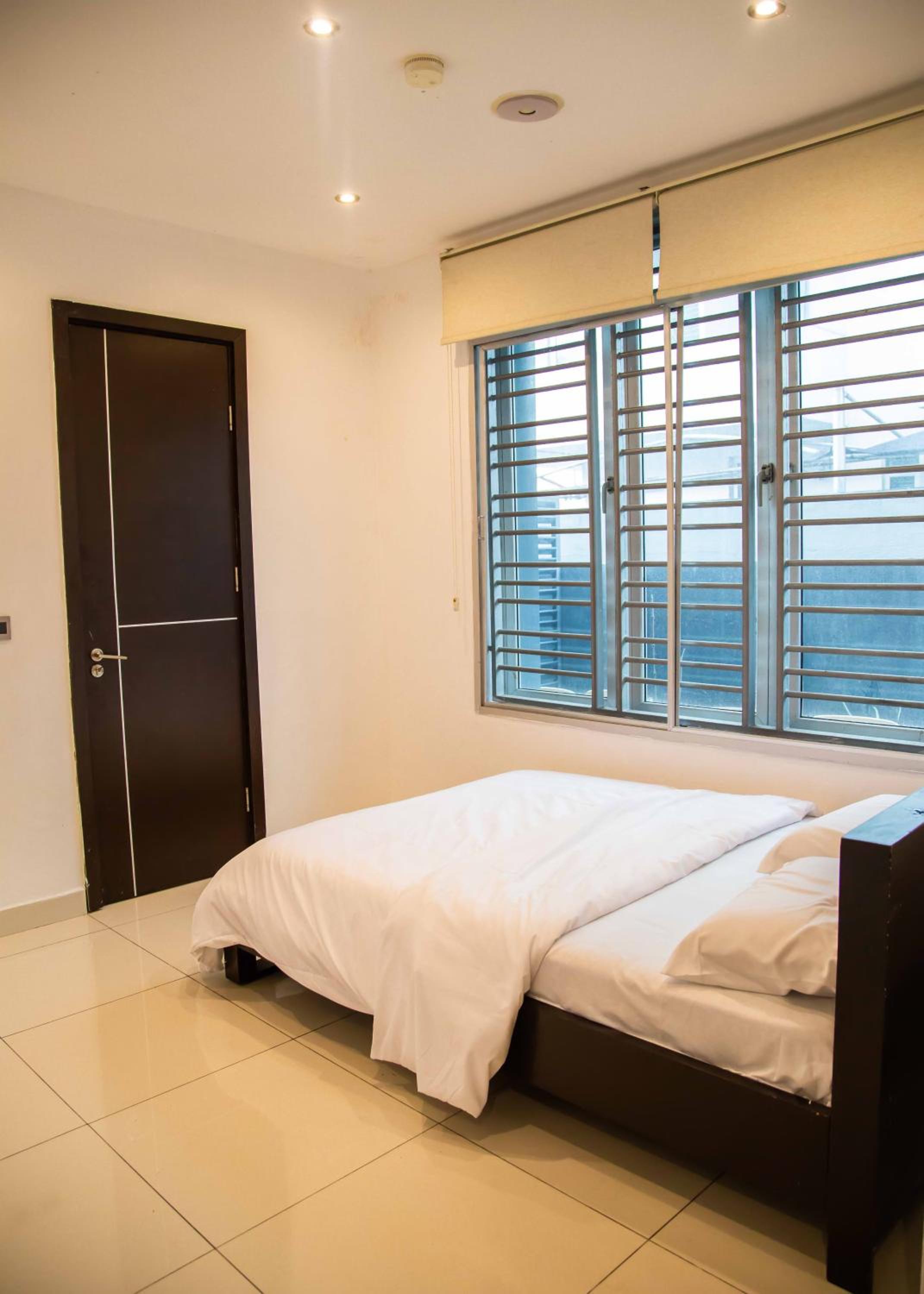 Luxury Apartment Richmond Gate