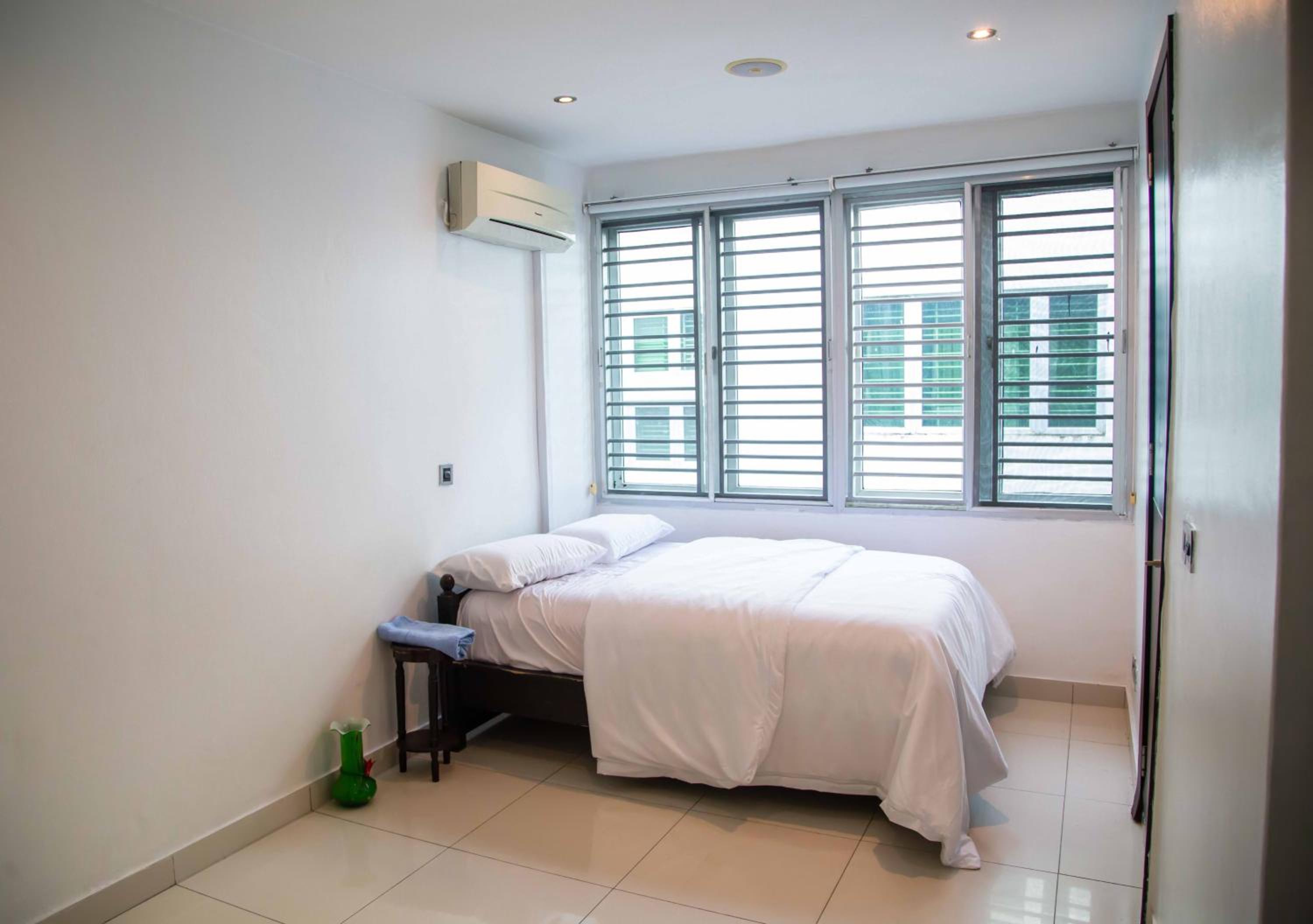 Luxury Apartment Richmond Gate