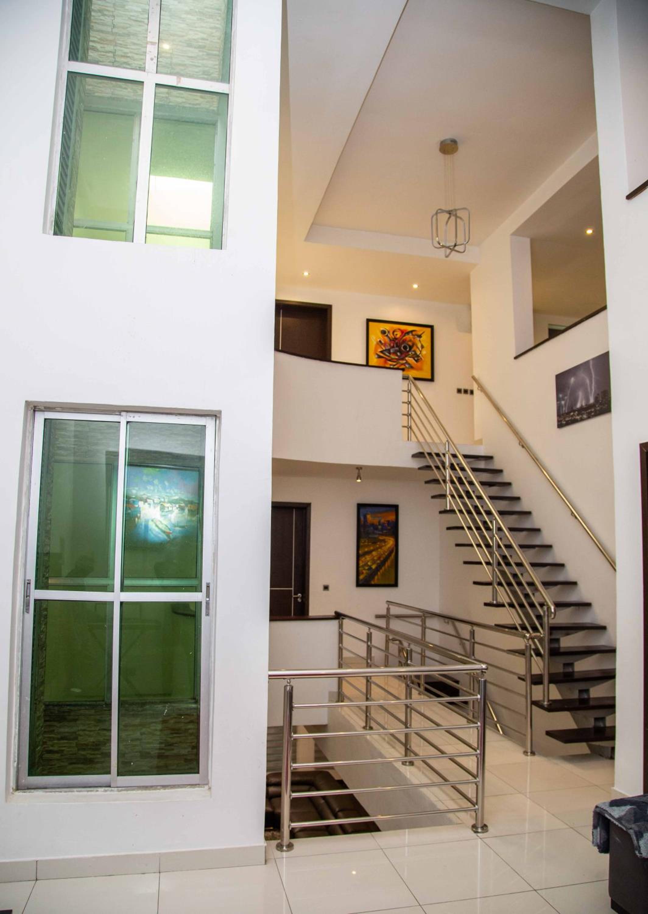 Luxury Apartment Richmond Gate