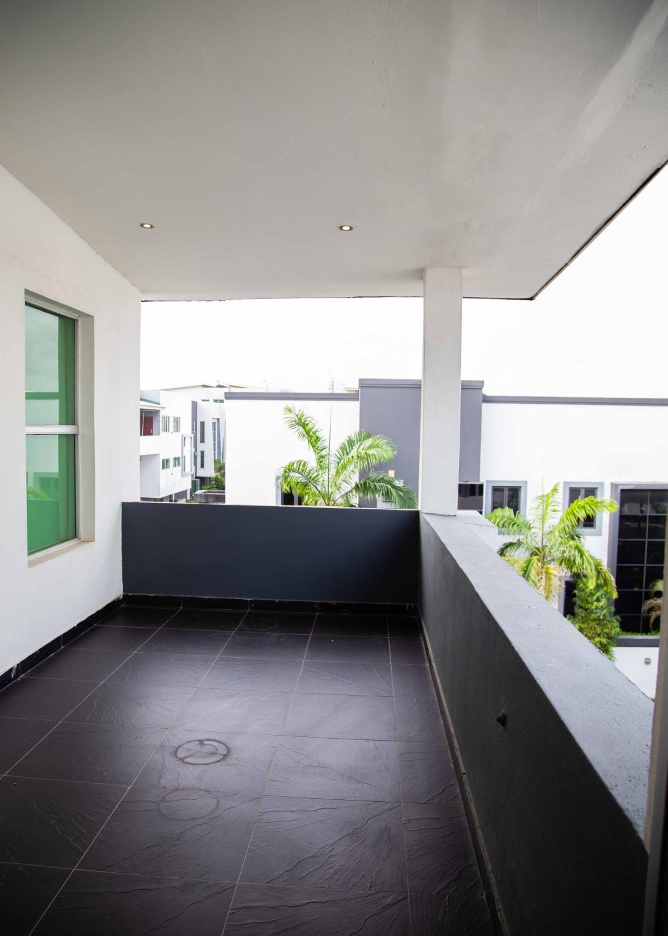 Luxury Apartment Richmond Gate