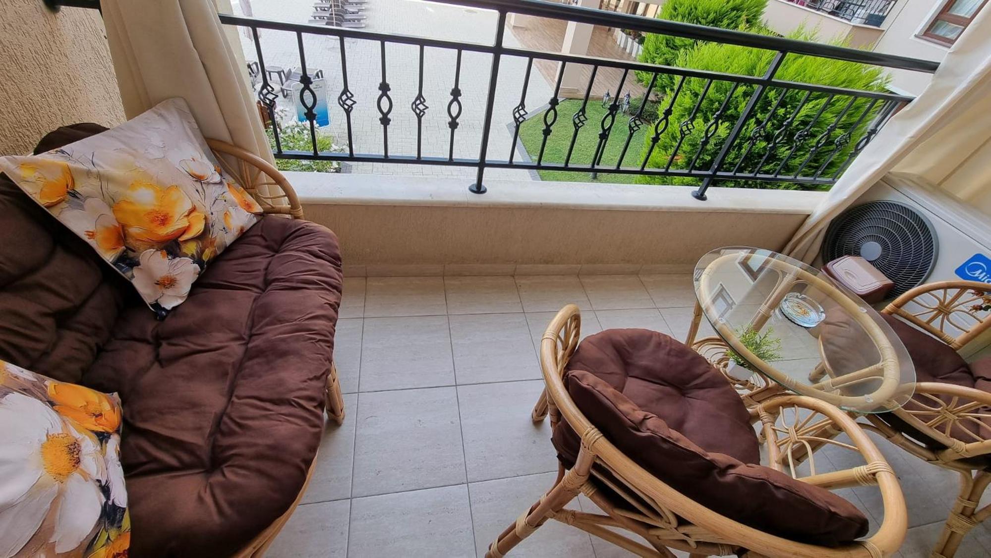 Sea Dreams Sunrise Apartment