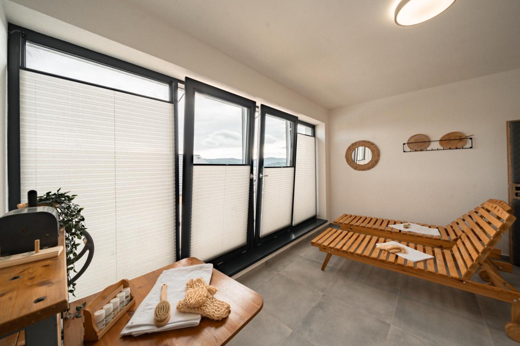 Rodinné apartmány LEVÝPRAVÝ ve Frymburku