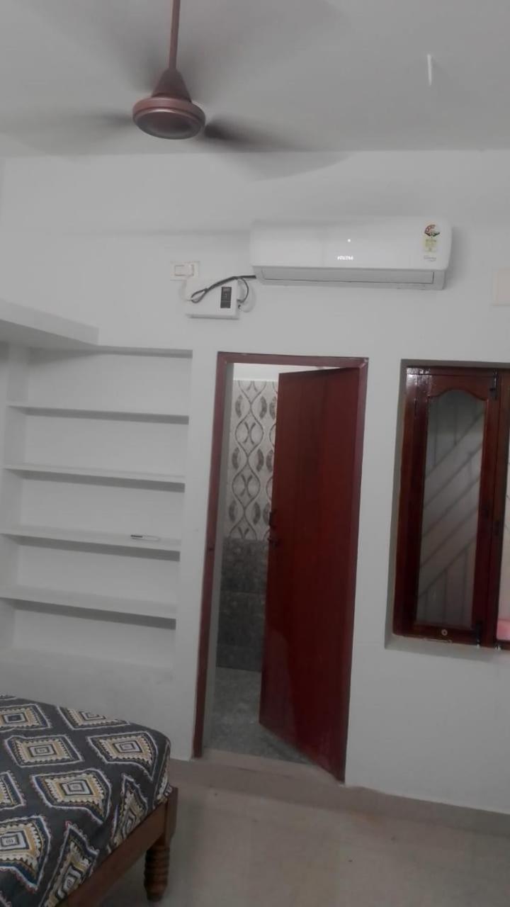 Executive Home Stay - 2BHK
