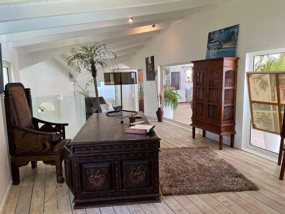 Luxurious 7-Bedroom Villa with magnificent view