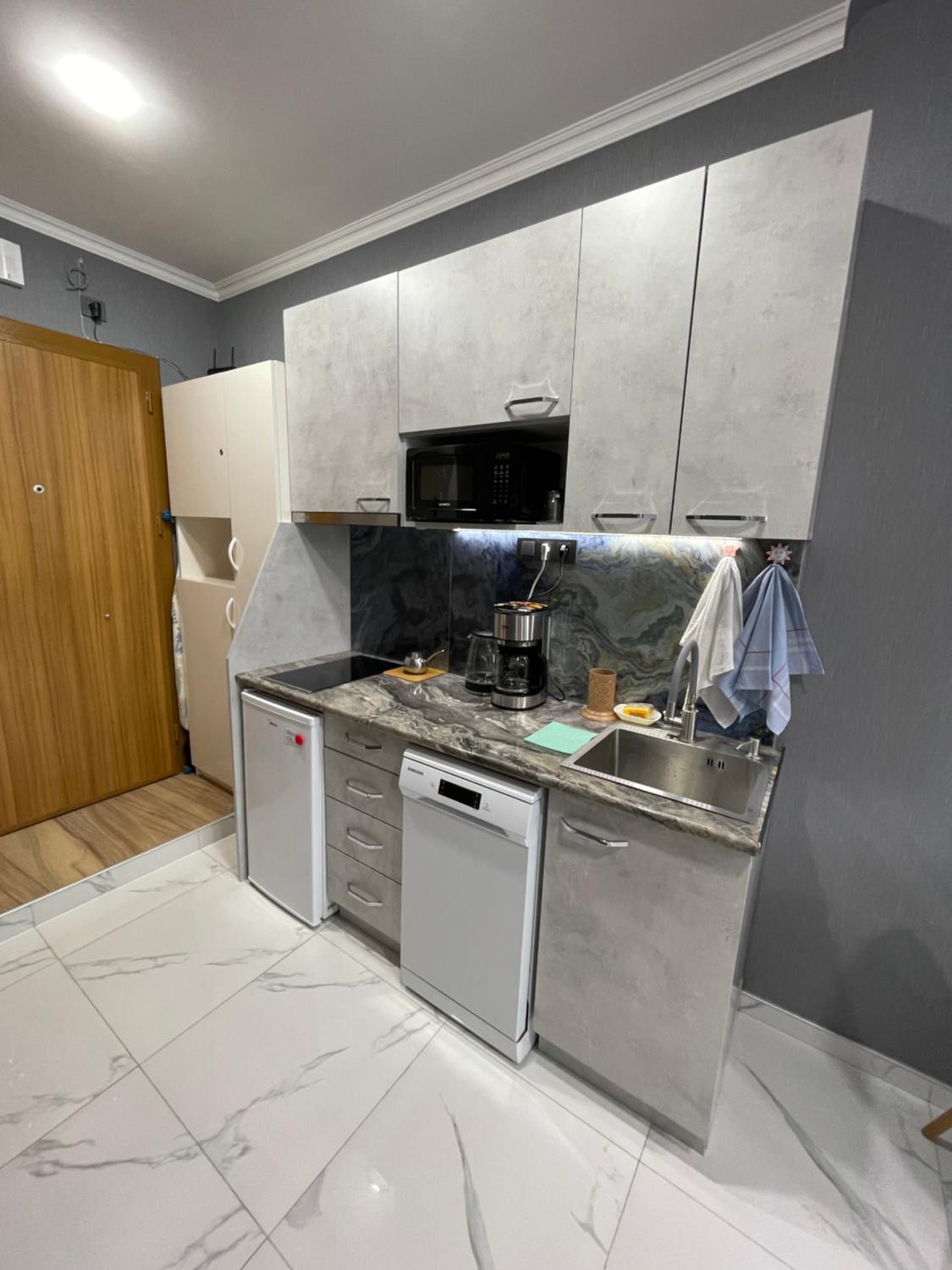 Batumi Apartment Gerbera