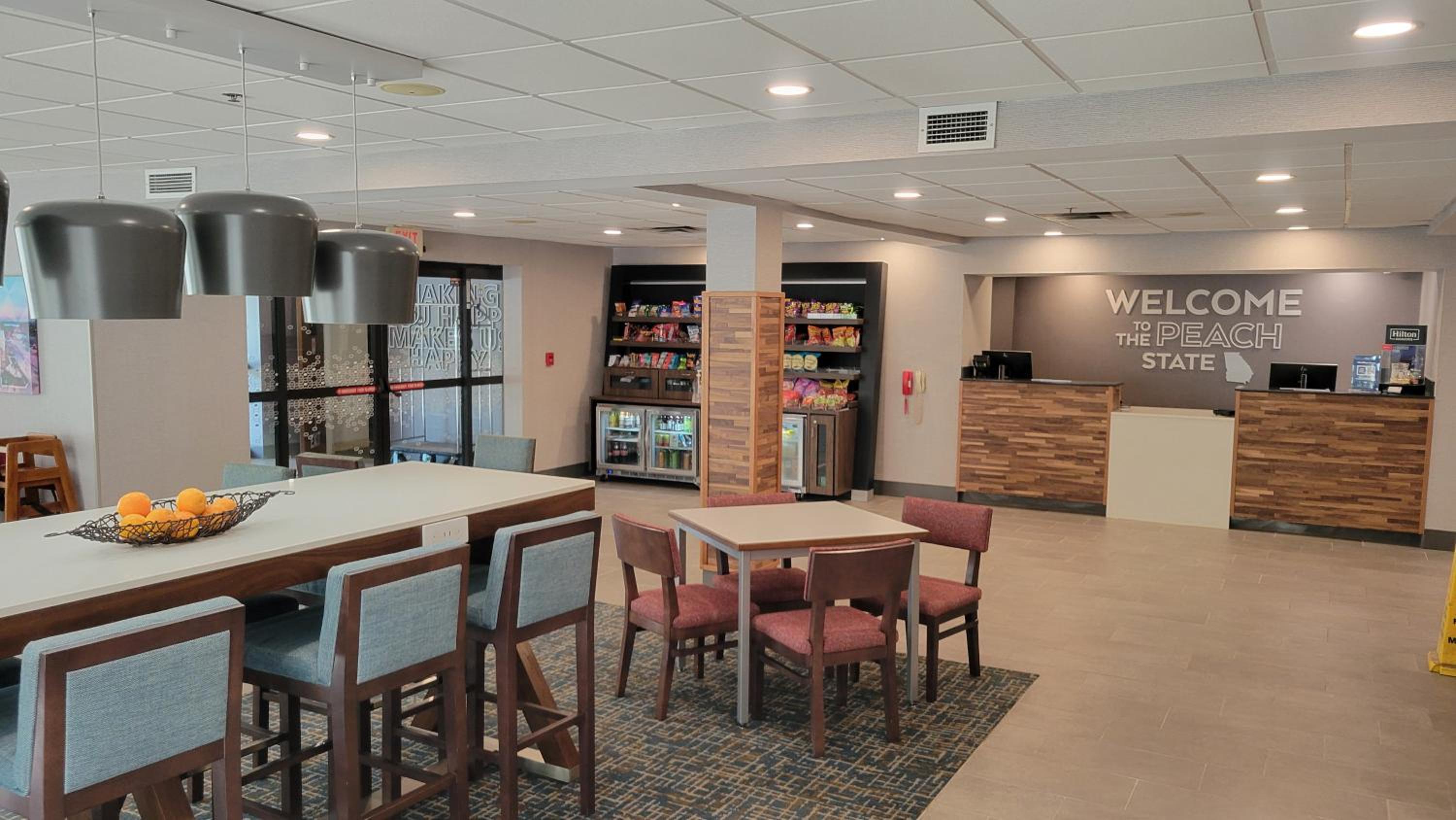 Commerce Vacations - Hampton Inn Commerce - Property Image 19