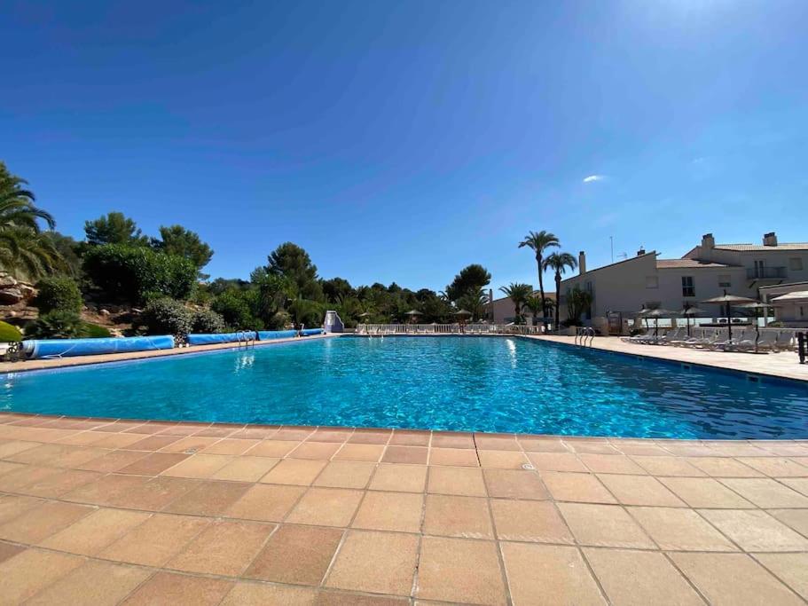 Sunny and spacious 1 bed in La Manga Club view 5
