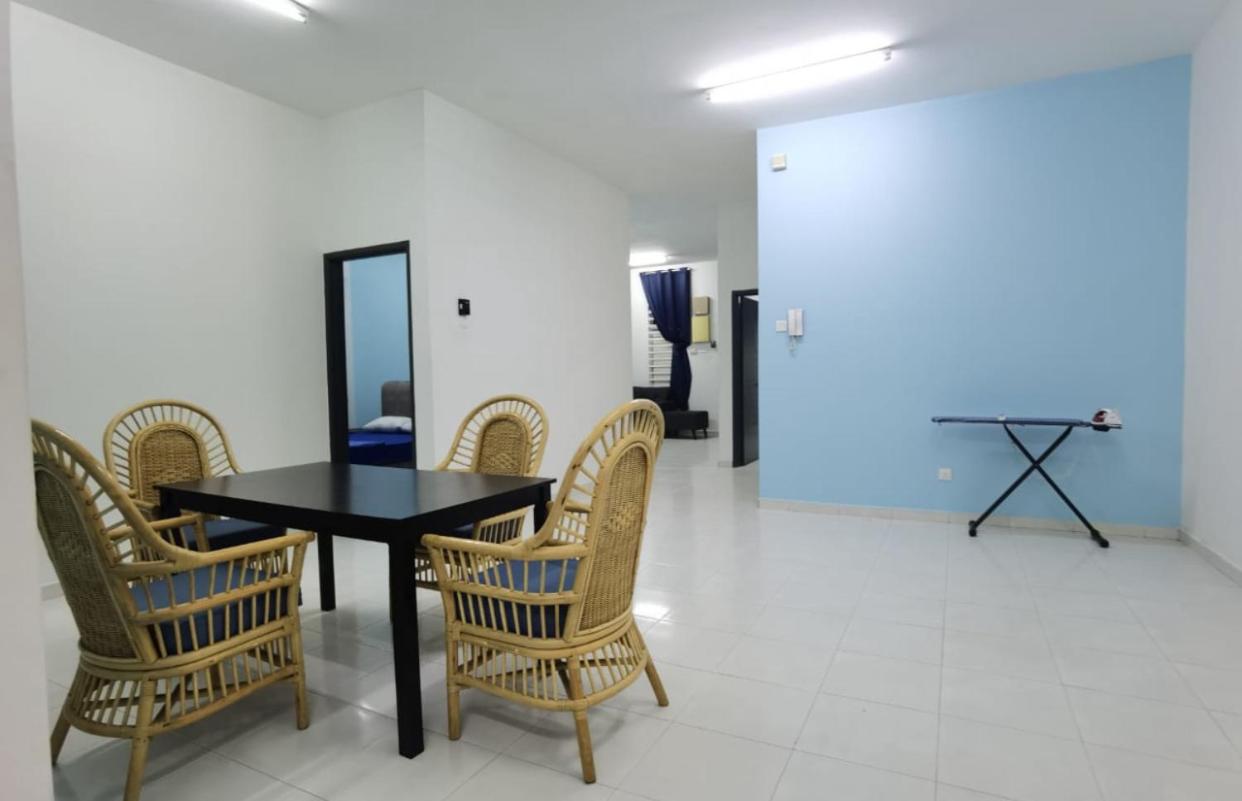 Homestay Kuantan Type H 2 Aircond photo 8