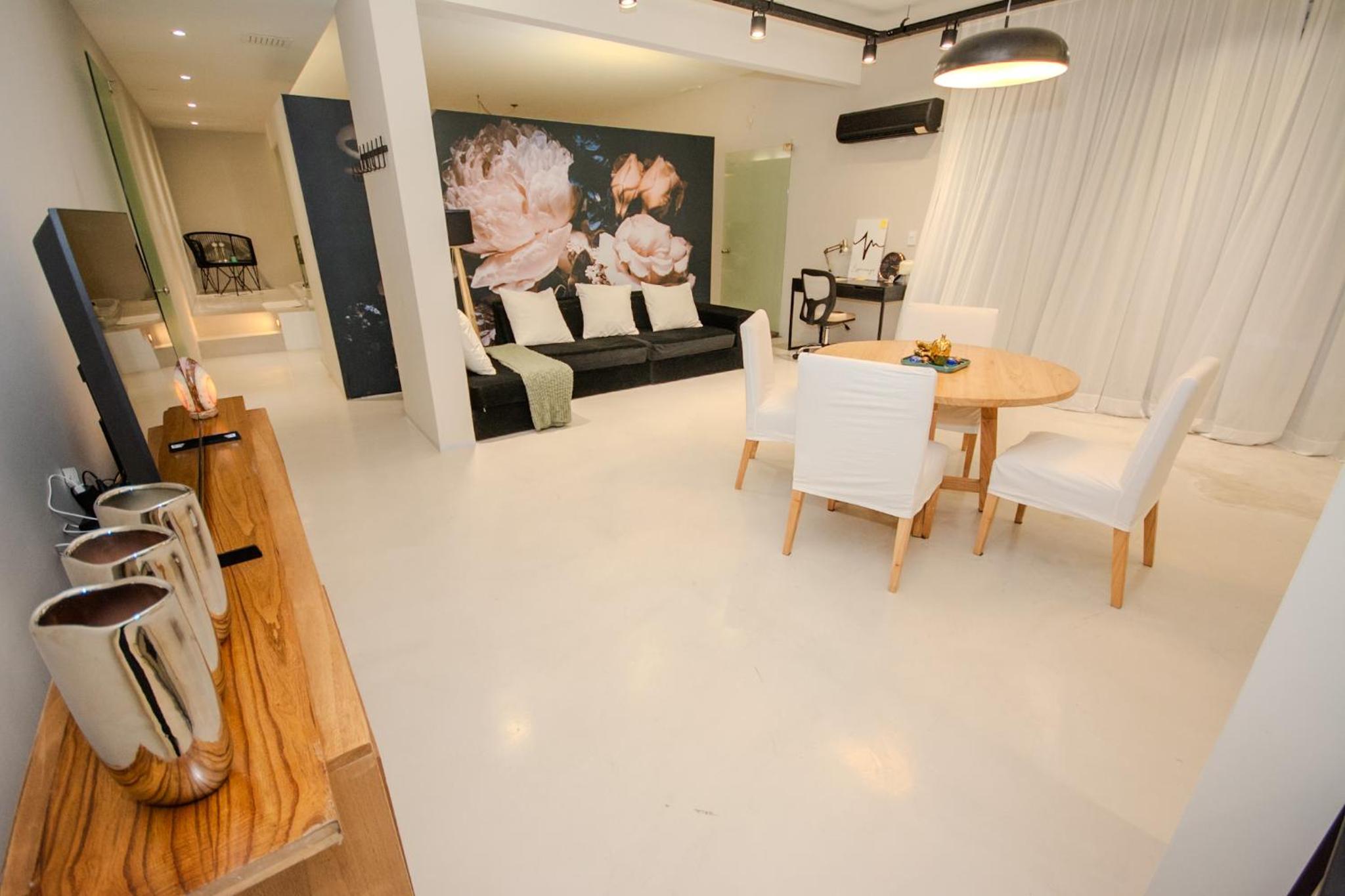 Amplio Studio con Jacuzzi privado - Recoleta