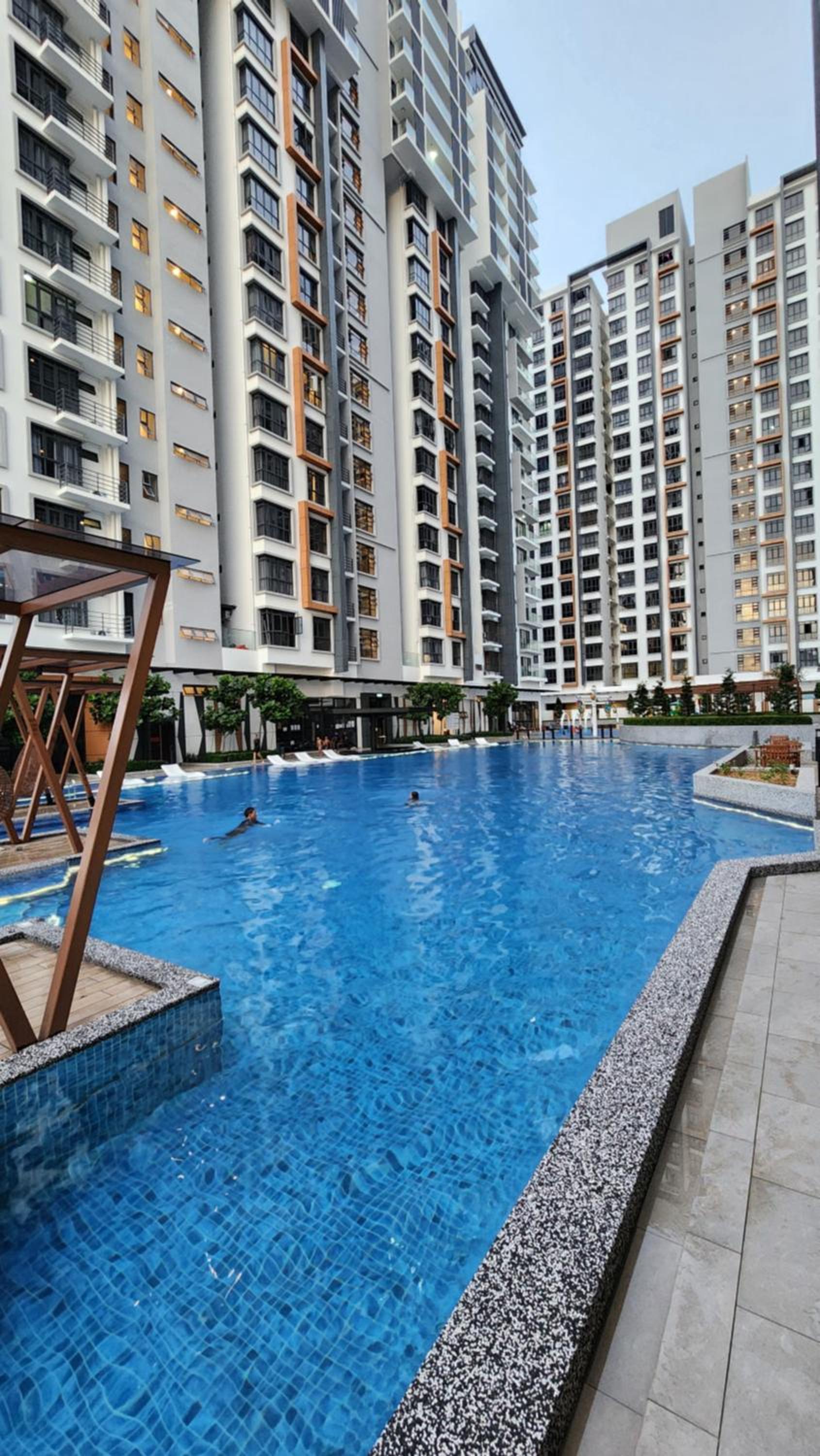K-Avenue with PS5 and Pool View by JH Project photo 8