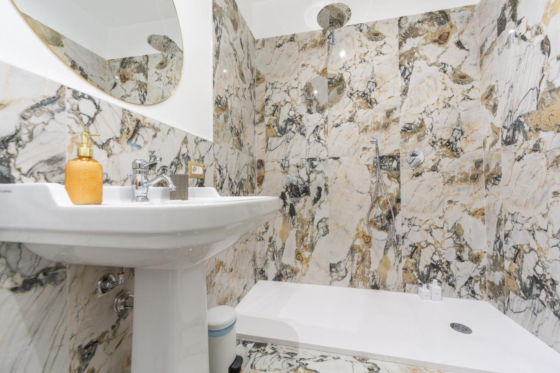 Duomo Smart Suites