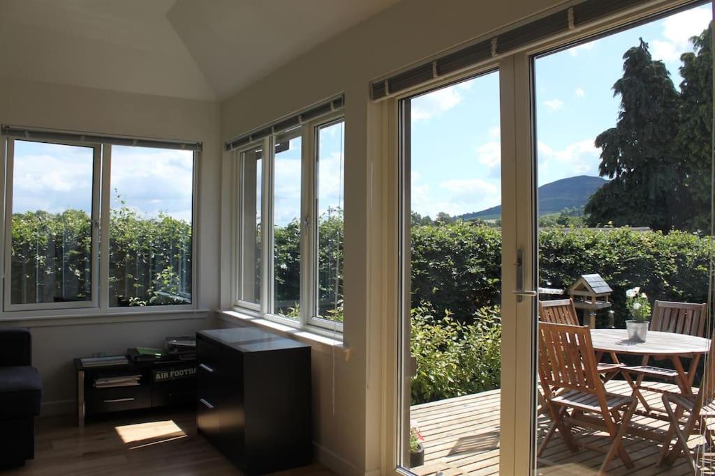 Orchard Holiday Cottage Melrose