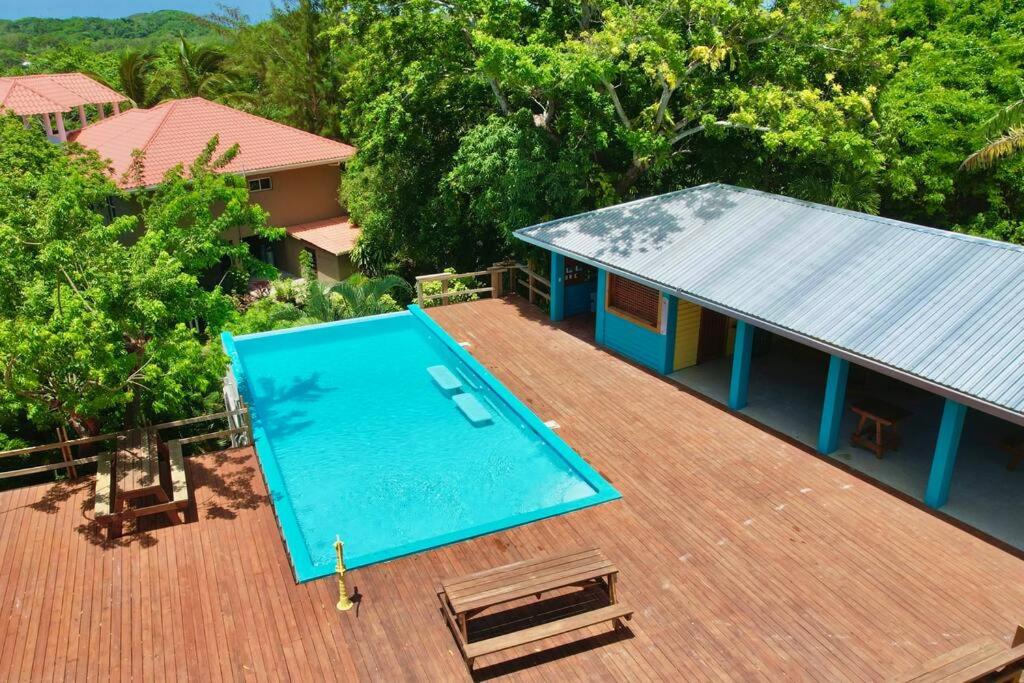 Eureka Home view 5