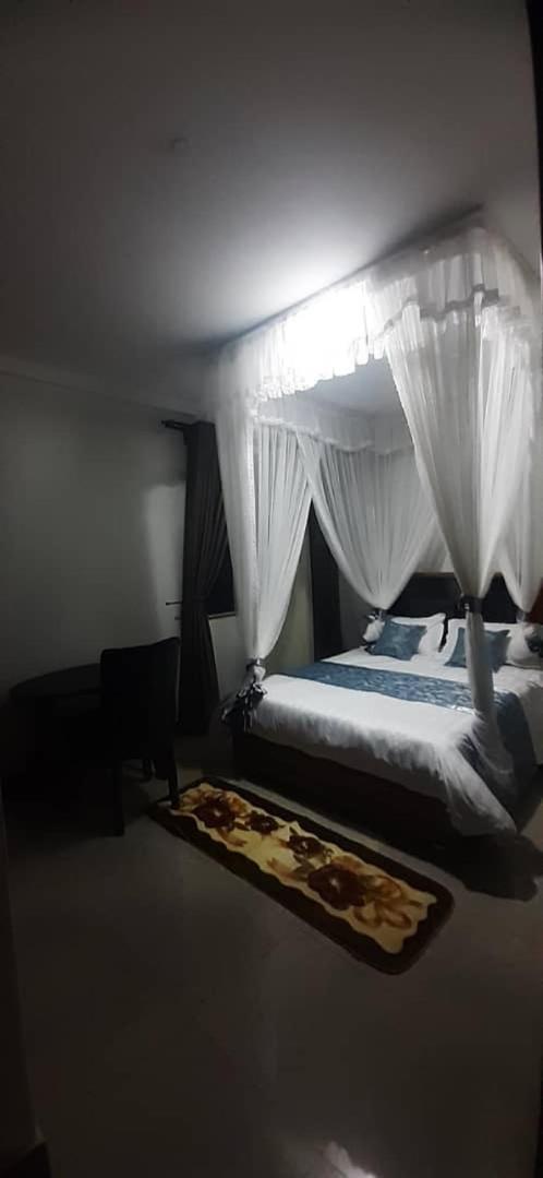 Mariata Private Homes
