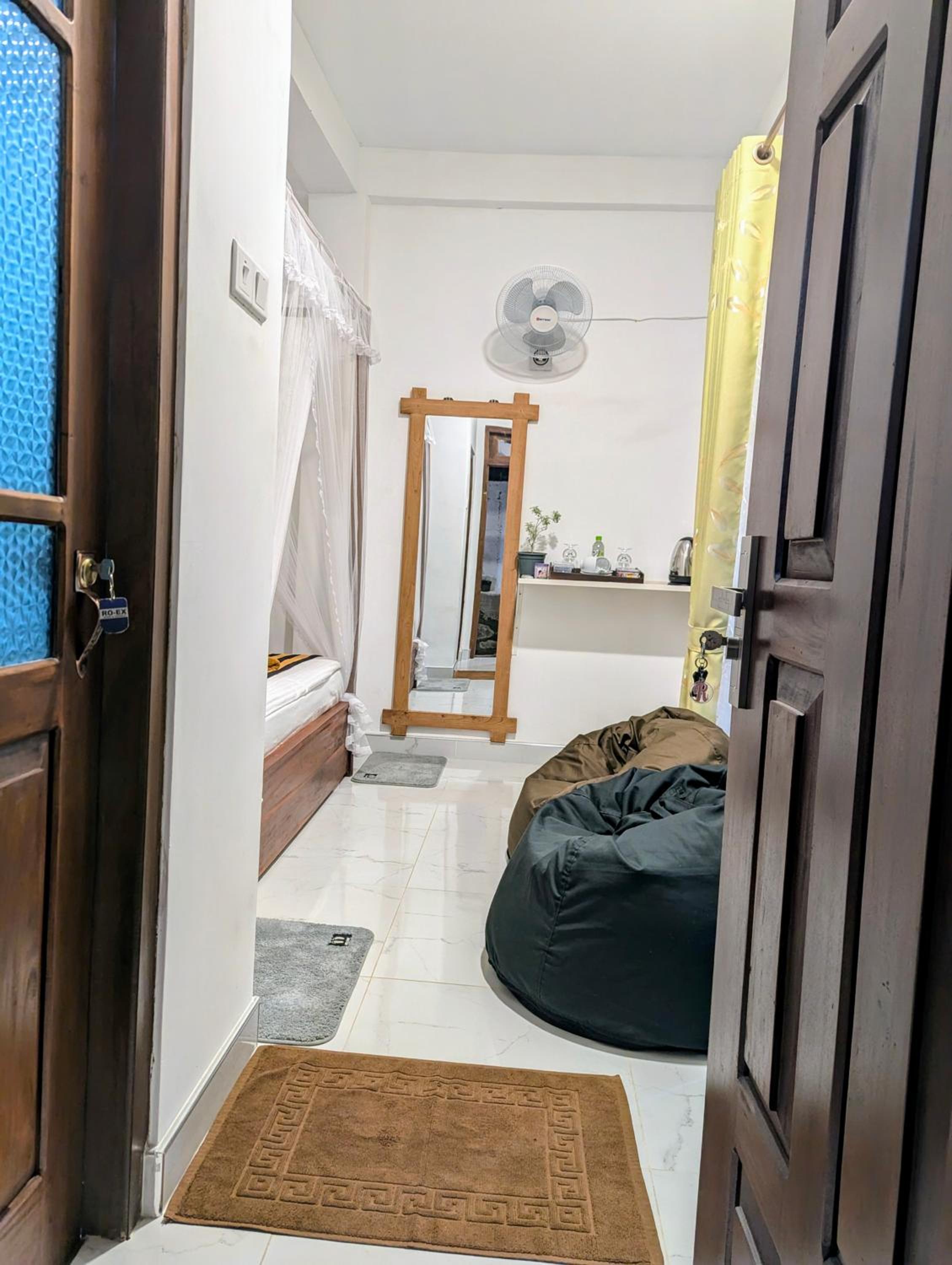 hotel room