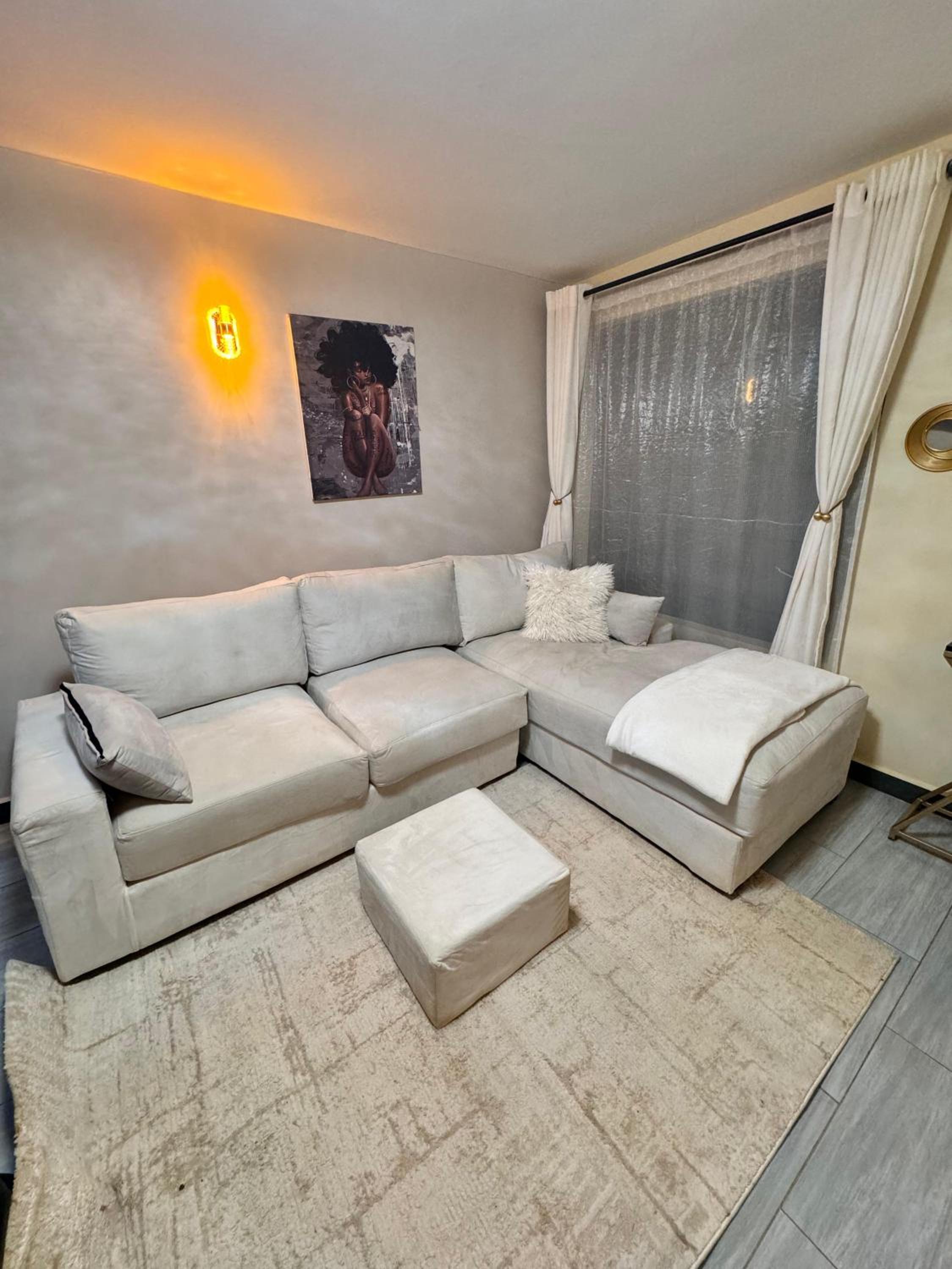 Djays Luxury Homestay