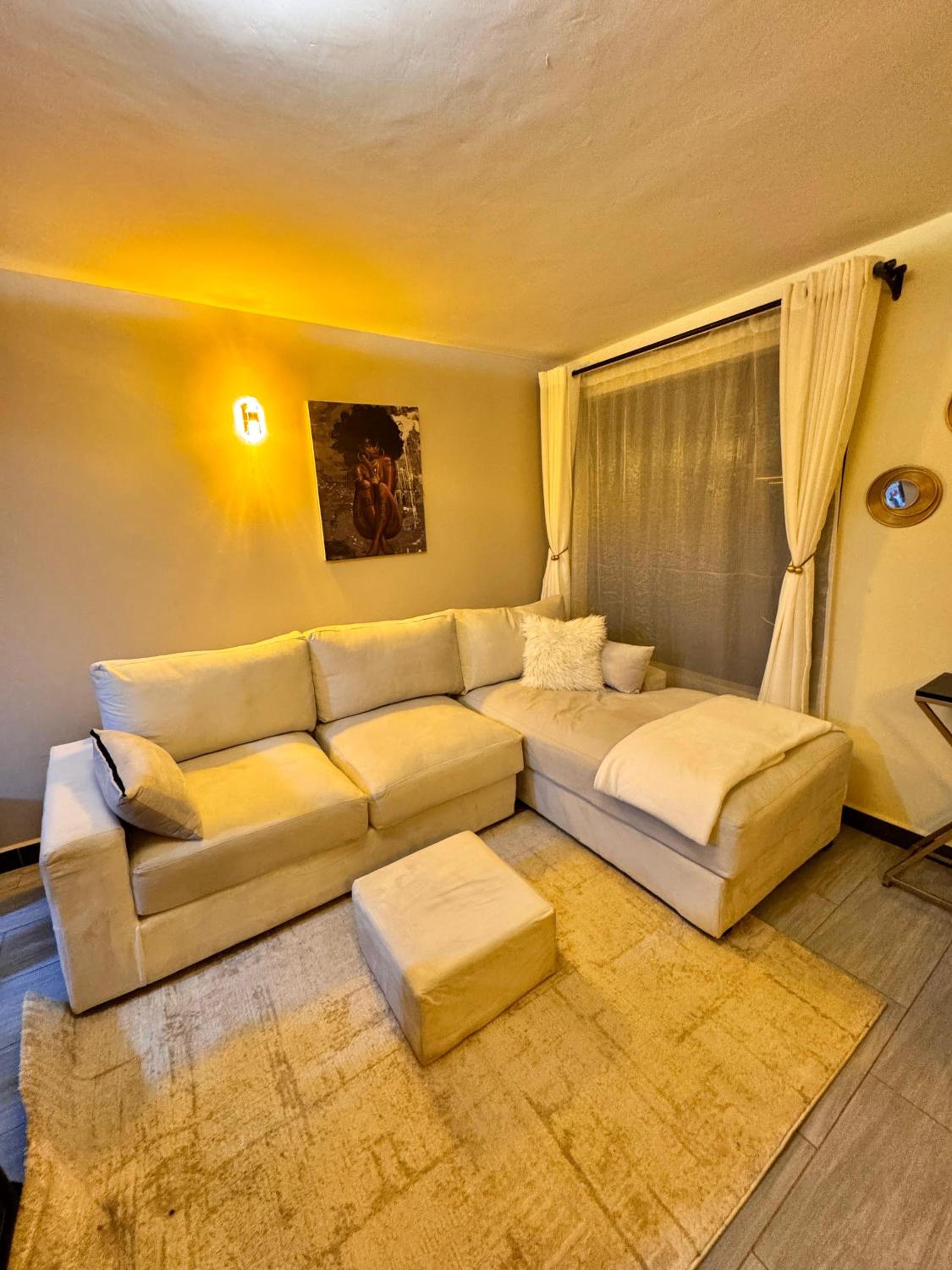 Djays Luxury Homestay