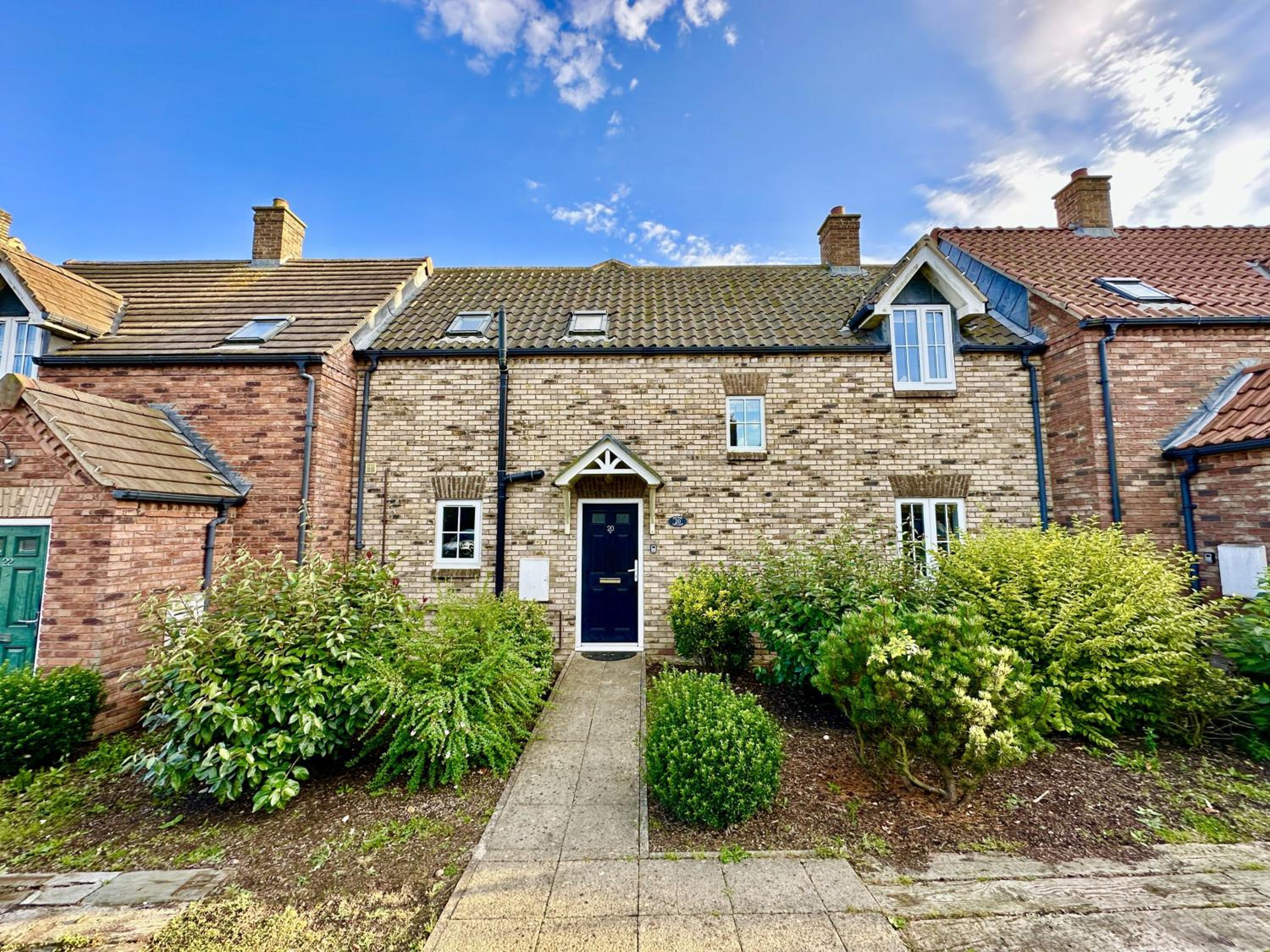 Anchor Cottage - Part of the The Bay Filey Holiday Village with pool, gym and direct beach access, pub, restaurant, tennis and meadows walks