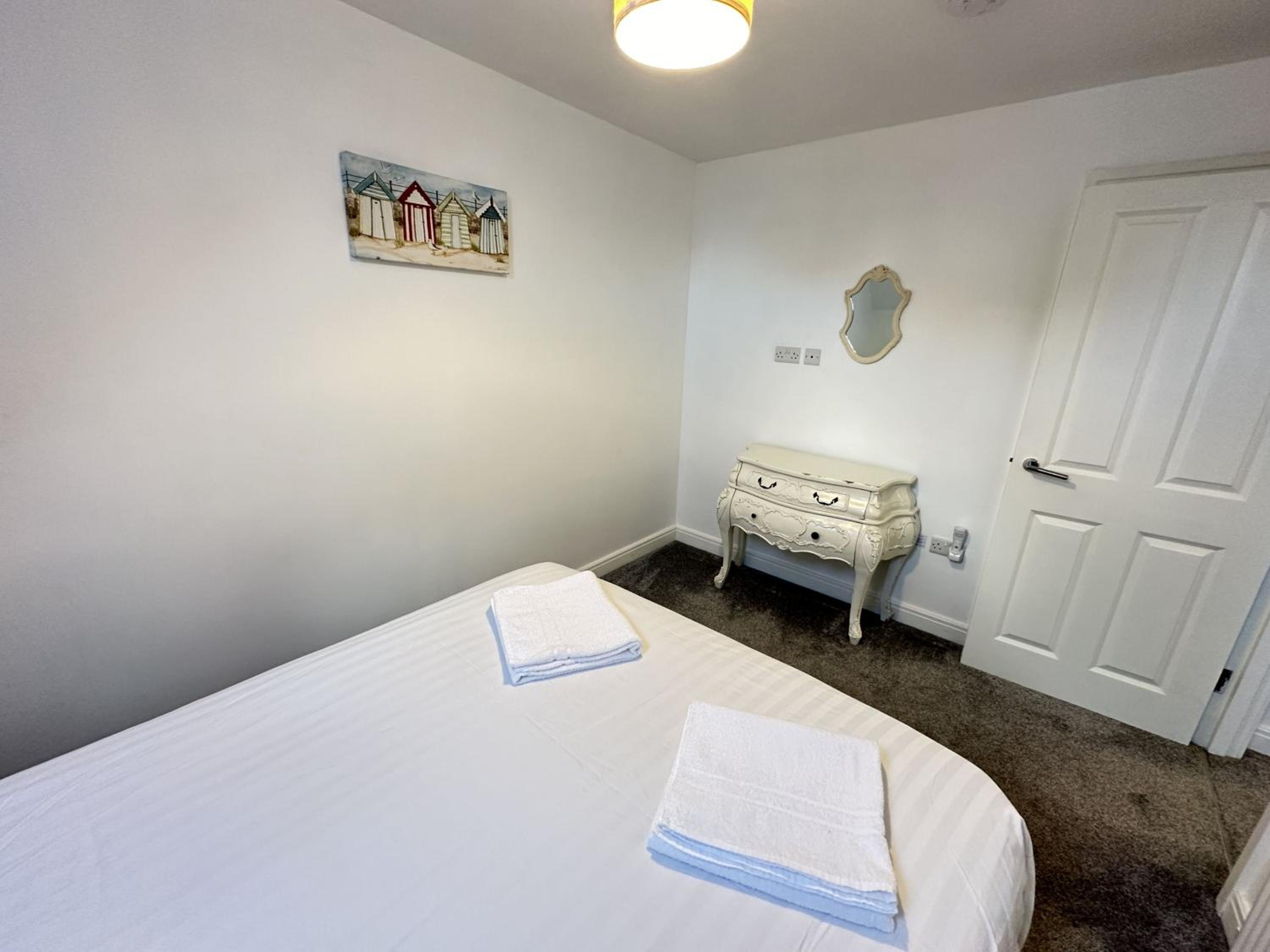 Anchor Cottage - Part of the The Bay Filey Holiday Village with pool, gym and direct beach access, pub, restaurant, tennis and meadows walks