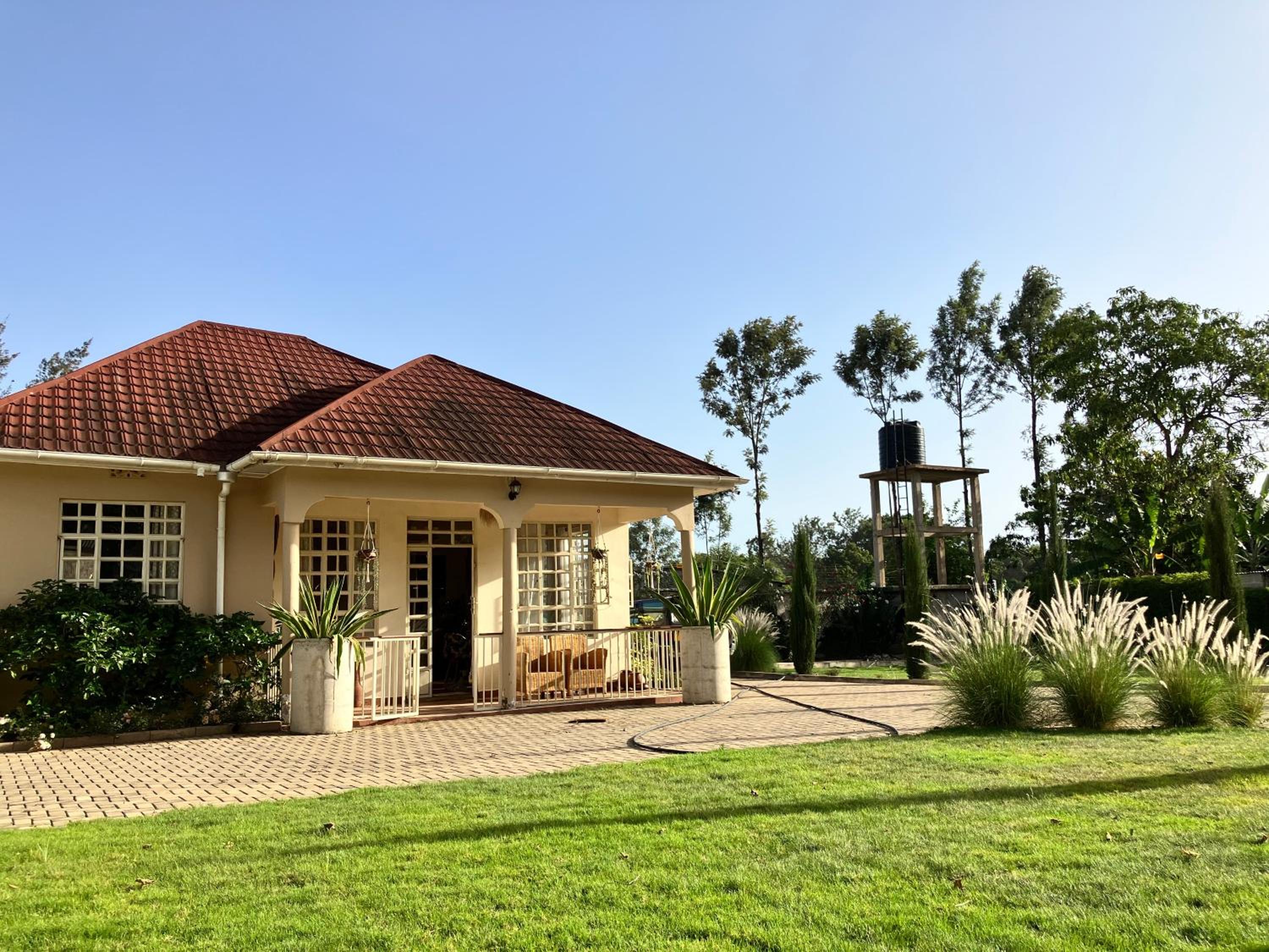 Allamanda House Meru
