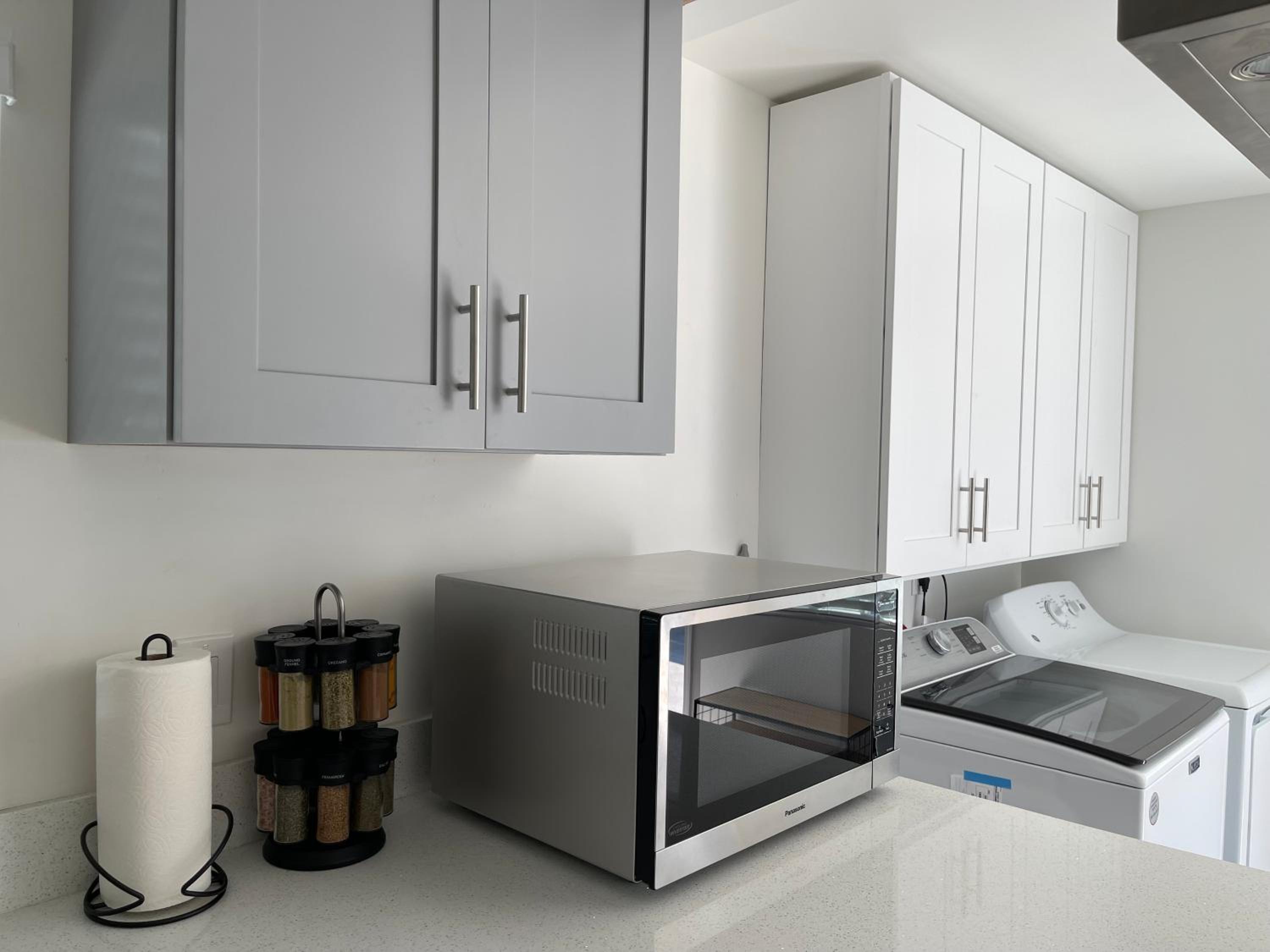 New Spacious 2BR2BA in Anaheim near Disneyland view 5