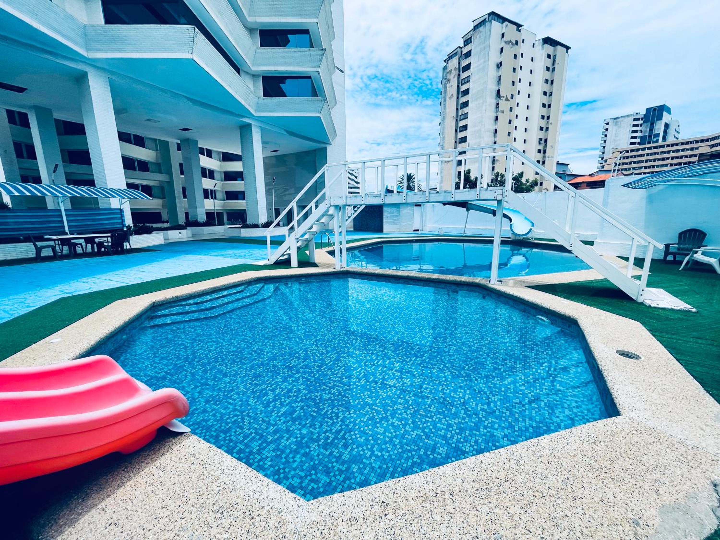 Excelente Apartamento view 3