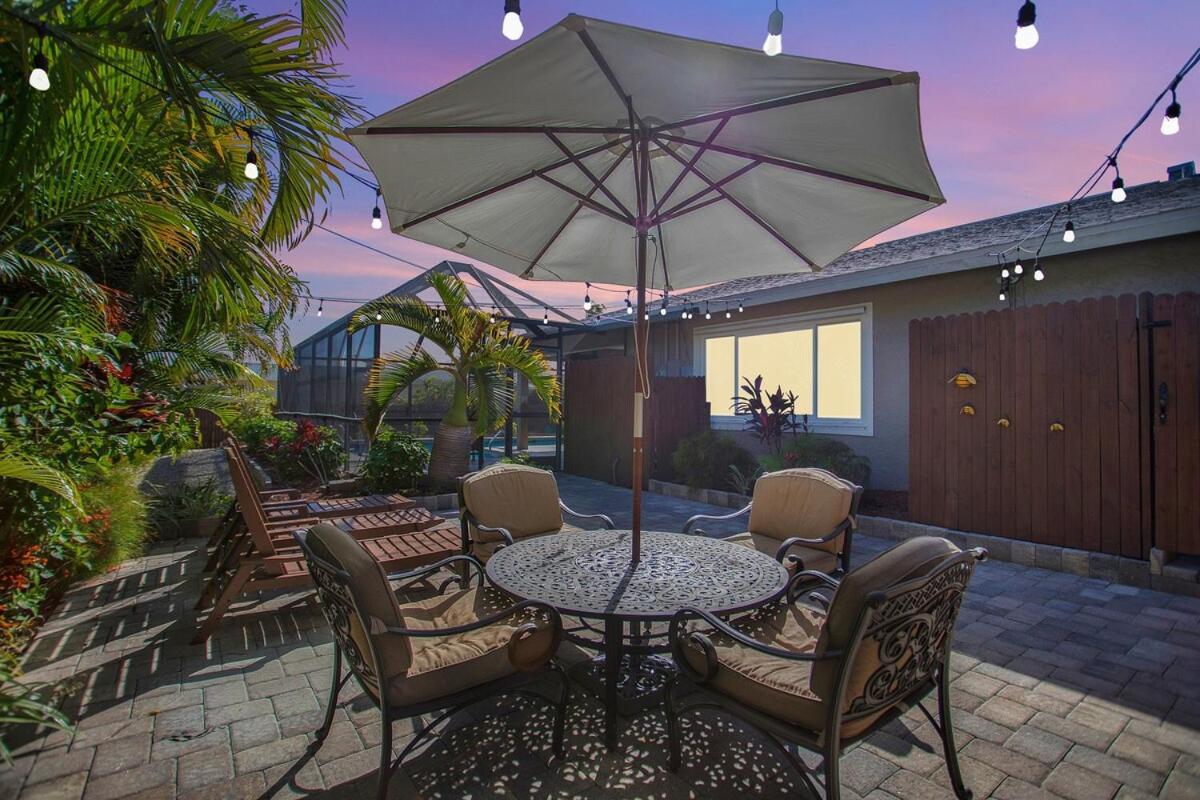 Boutique Bliss at Vanderbilt Beach Outdoor Gazebo, photo 35