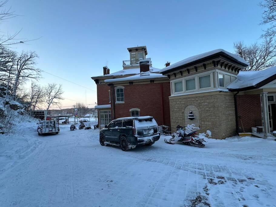 Captain Merry Mansion
