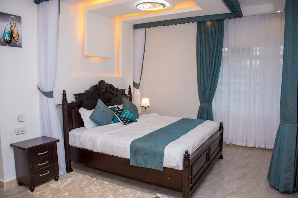 ORANA Luxury Palace view 2