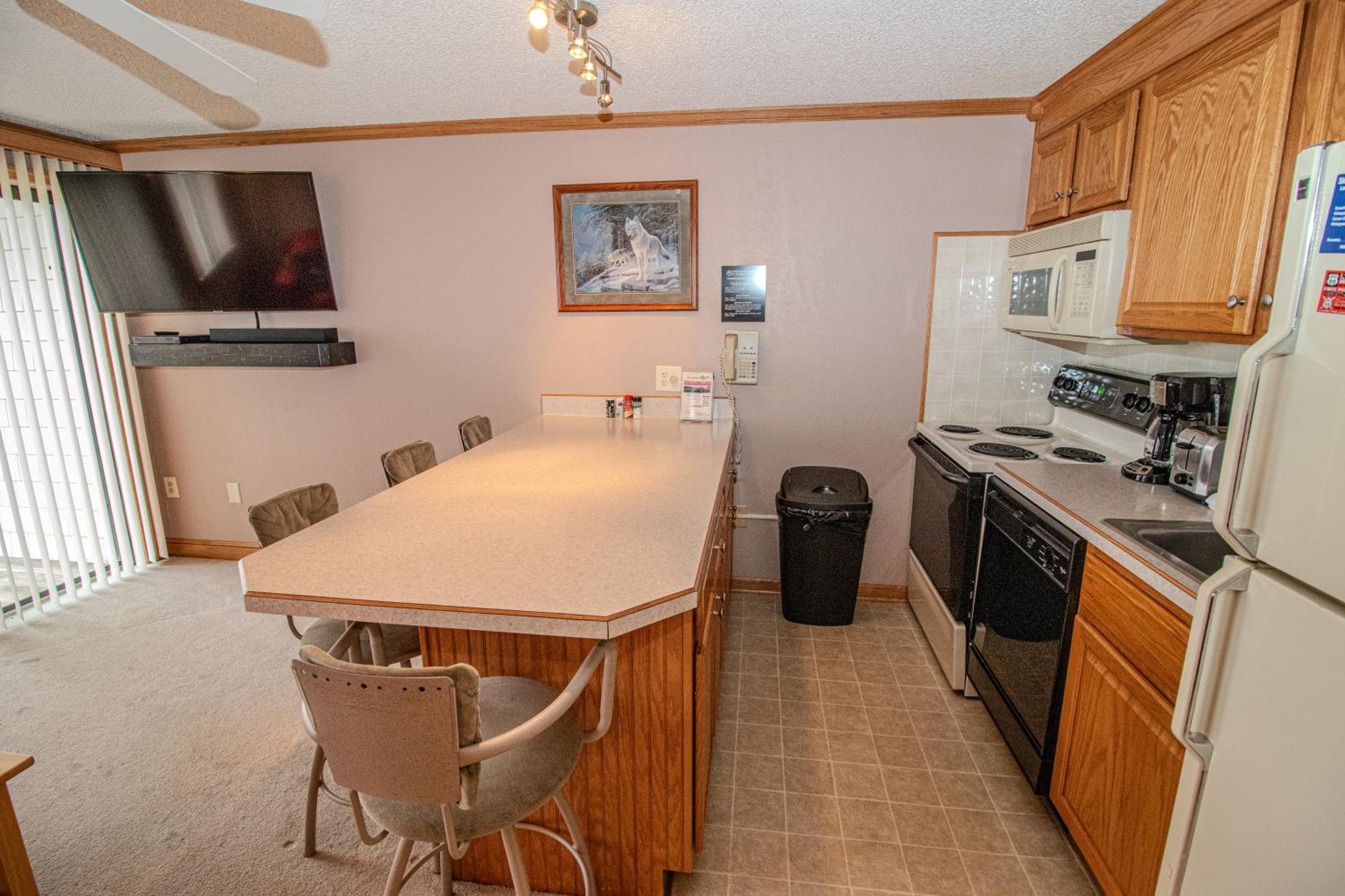 Great Views and Close to Trails Slopes and Village view 5