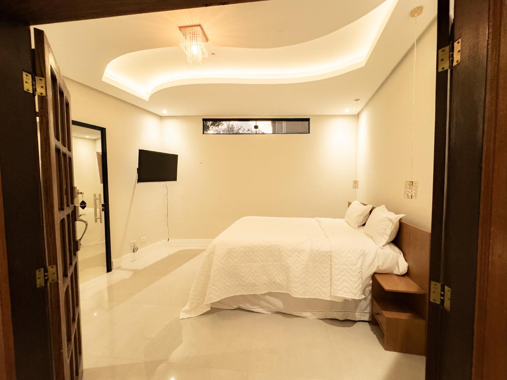 Diamantina Falls Boutique Hotel & Spa