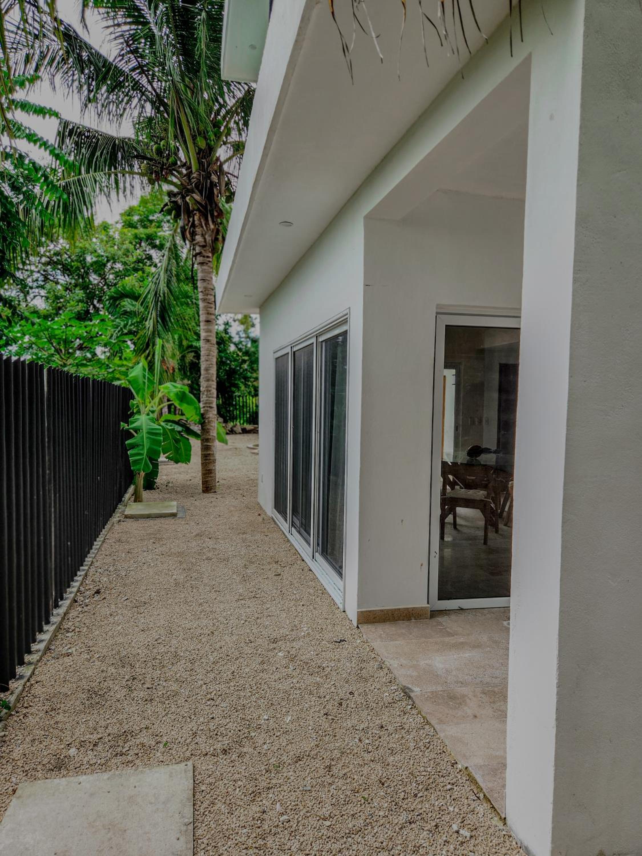 Luxury Lake Villa with Pool & Lagoon Views in Bacalar