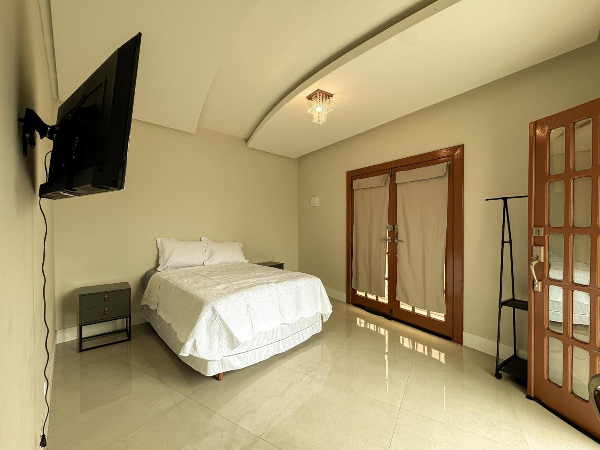 Diamantina Falls Boutique Hotel & Spa