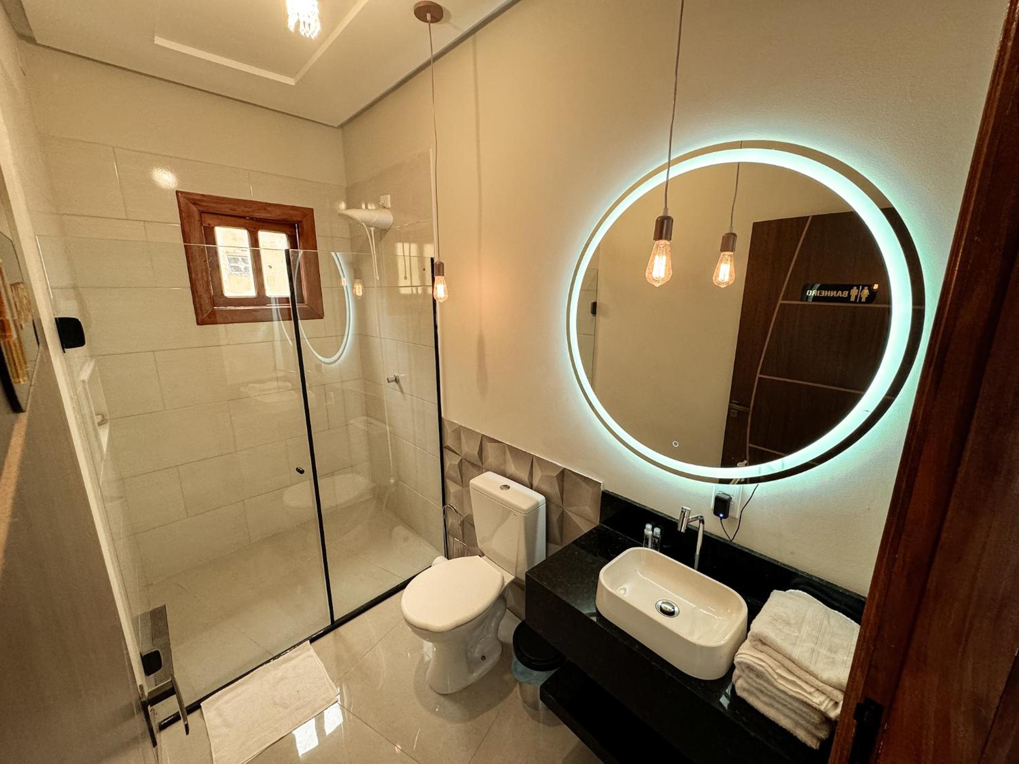 Diamantina Falls Boutique Hotel & Spa