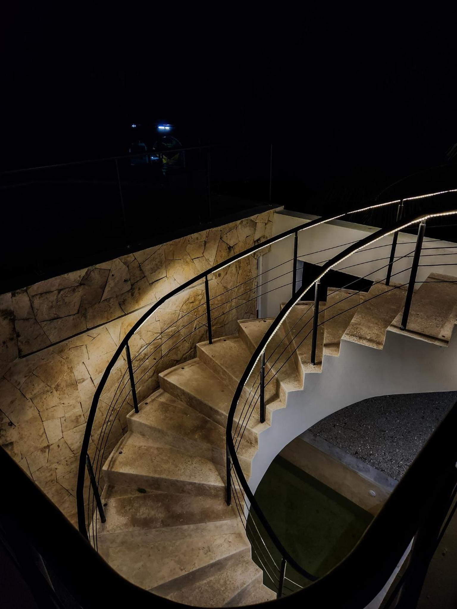 Luxury Lake Villa with Pool & Lagoon Views in Bacalar
