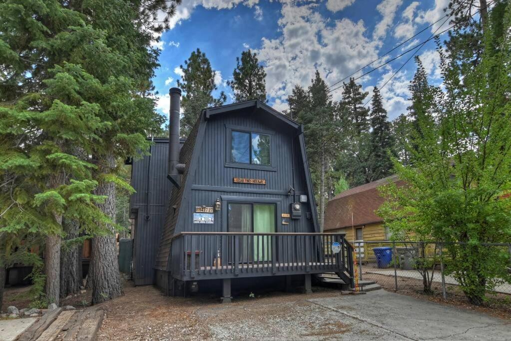 Black Cedar Bungalow