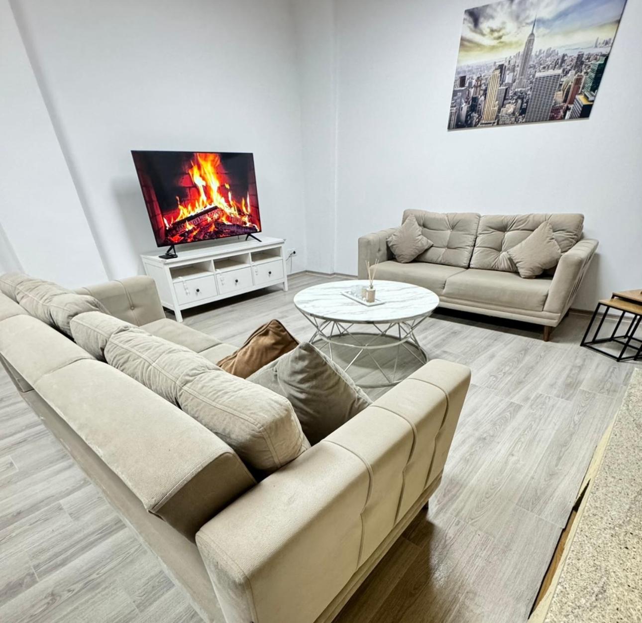 Stylish & Relaxing Modernes Apartment mit Privatparkplatz