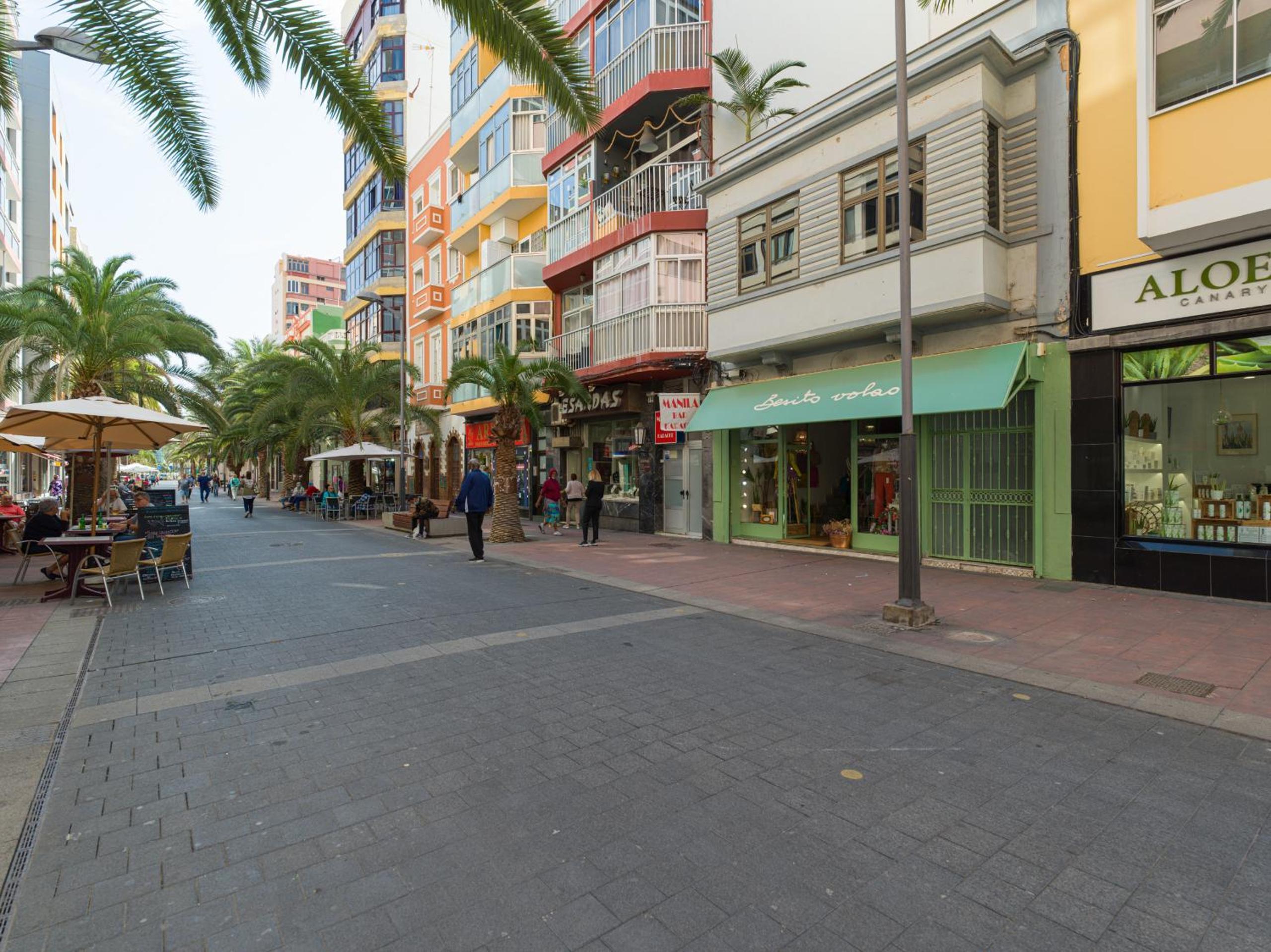 Canteras Beach Home Modern Workfriendly