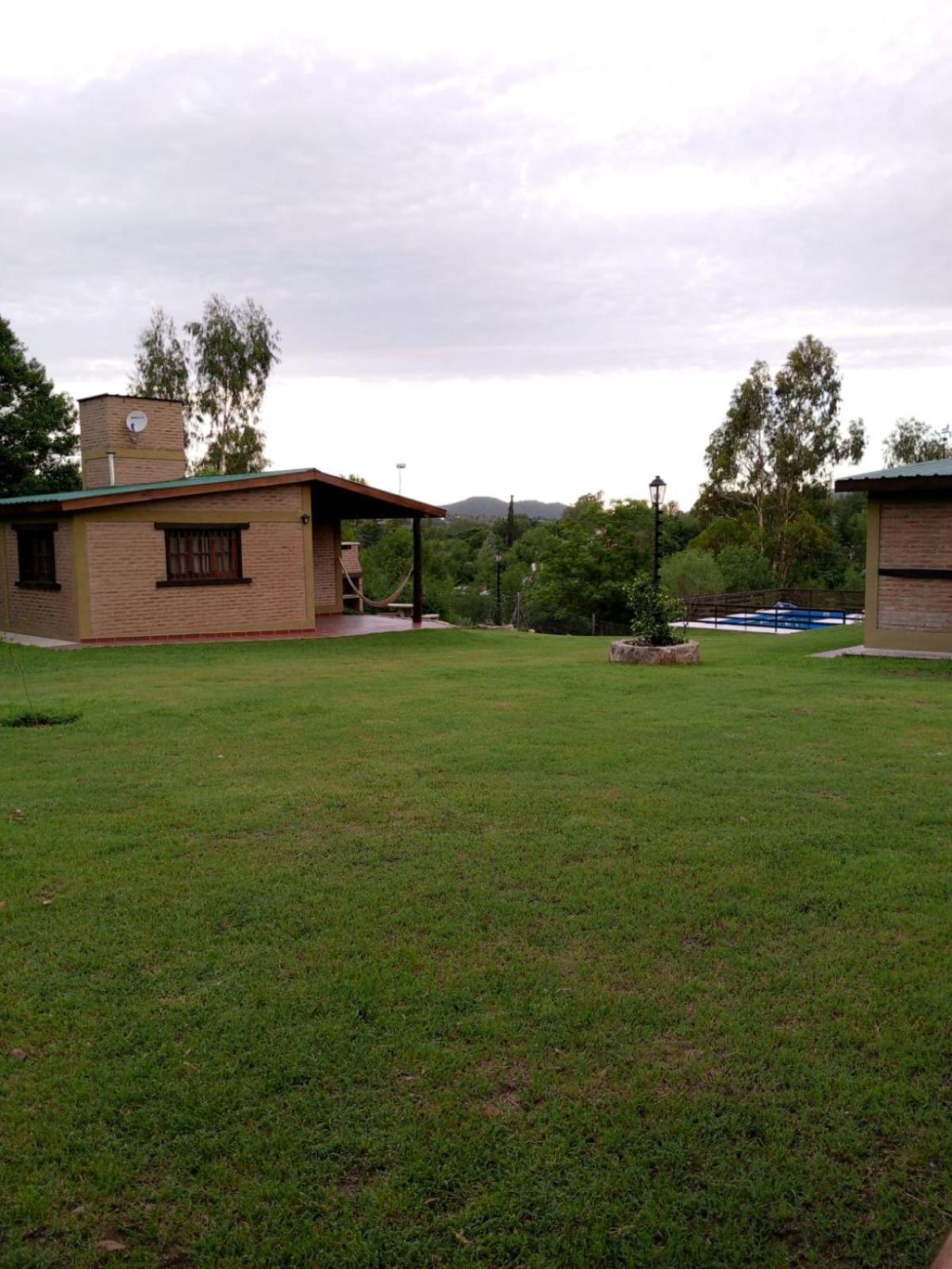 Cabañas los amigos Tala