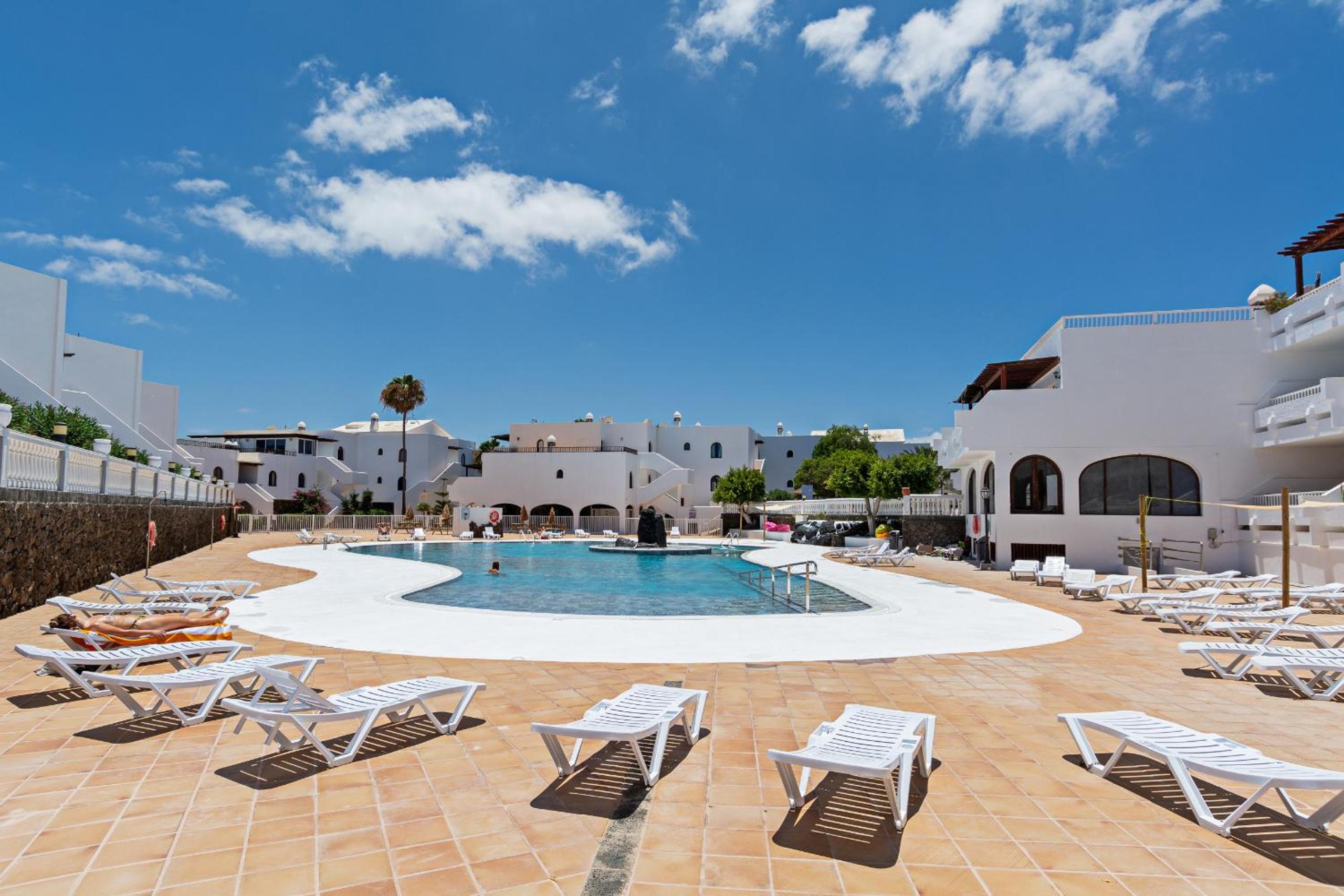 Casa Ayram with Private terrace & Pool next to Beach view 4