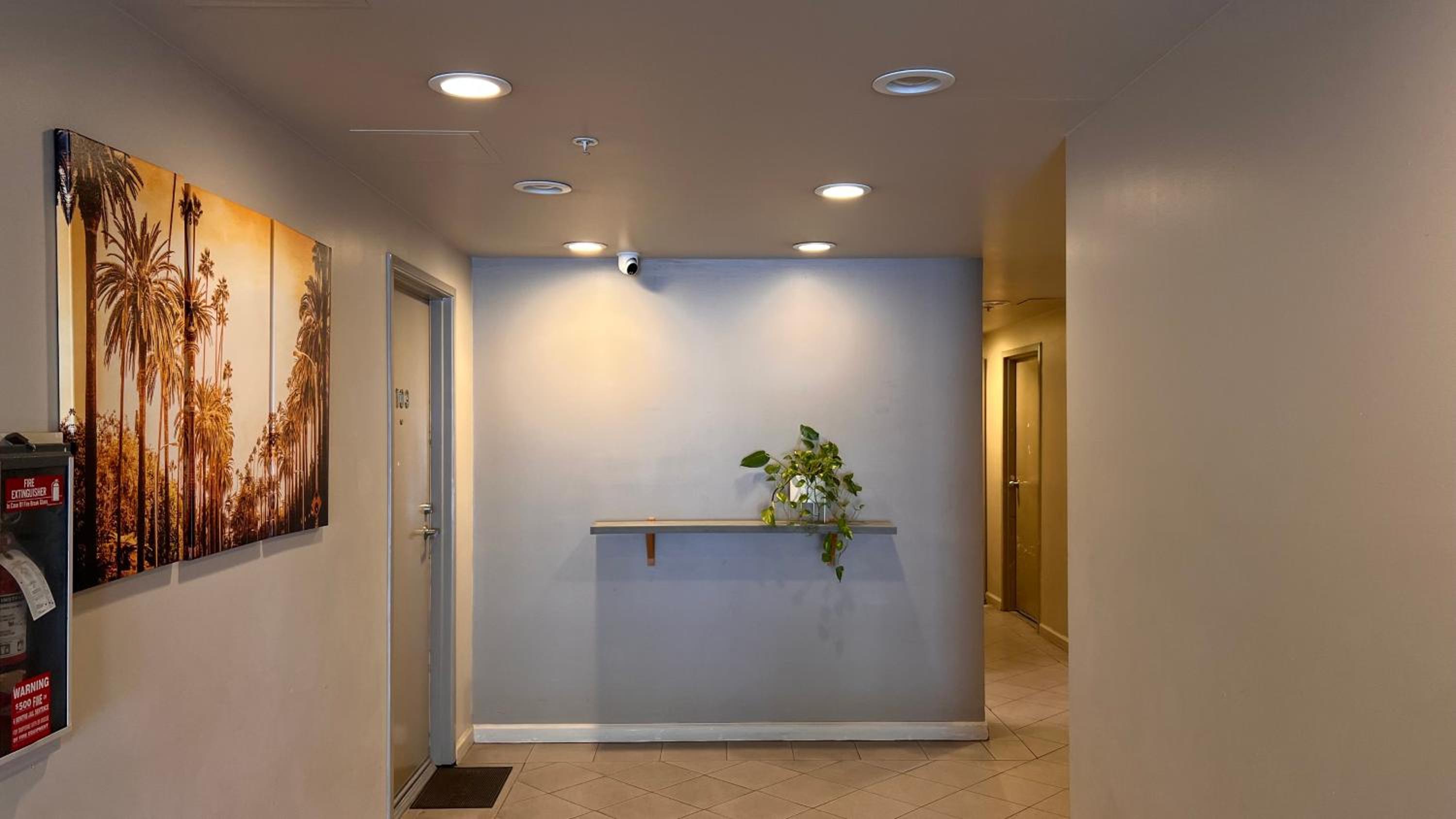 Chic Retreat by Santa Monica