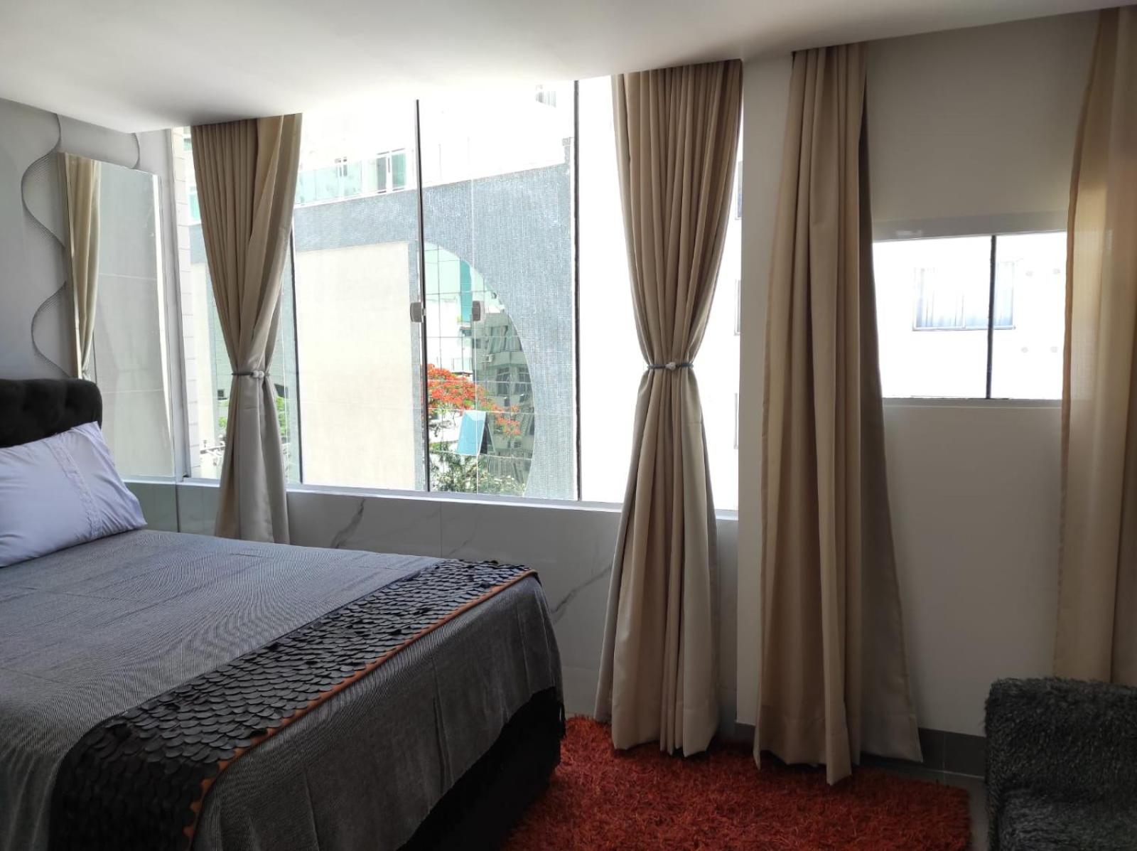 Balneário Camboriu 4 quartos Avenida Atlântica