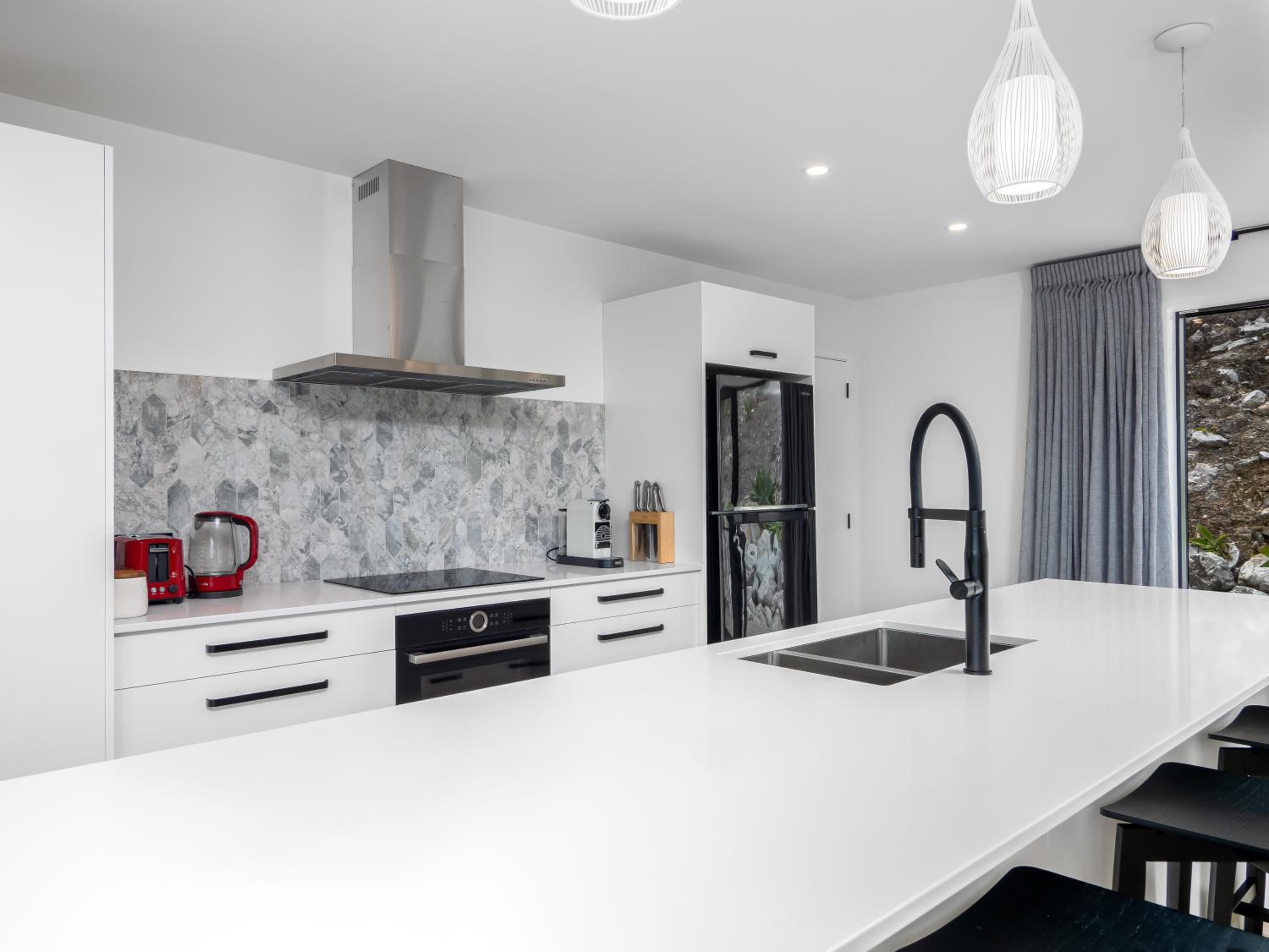 Accommodation Russell view 4