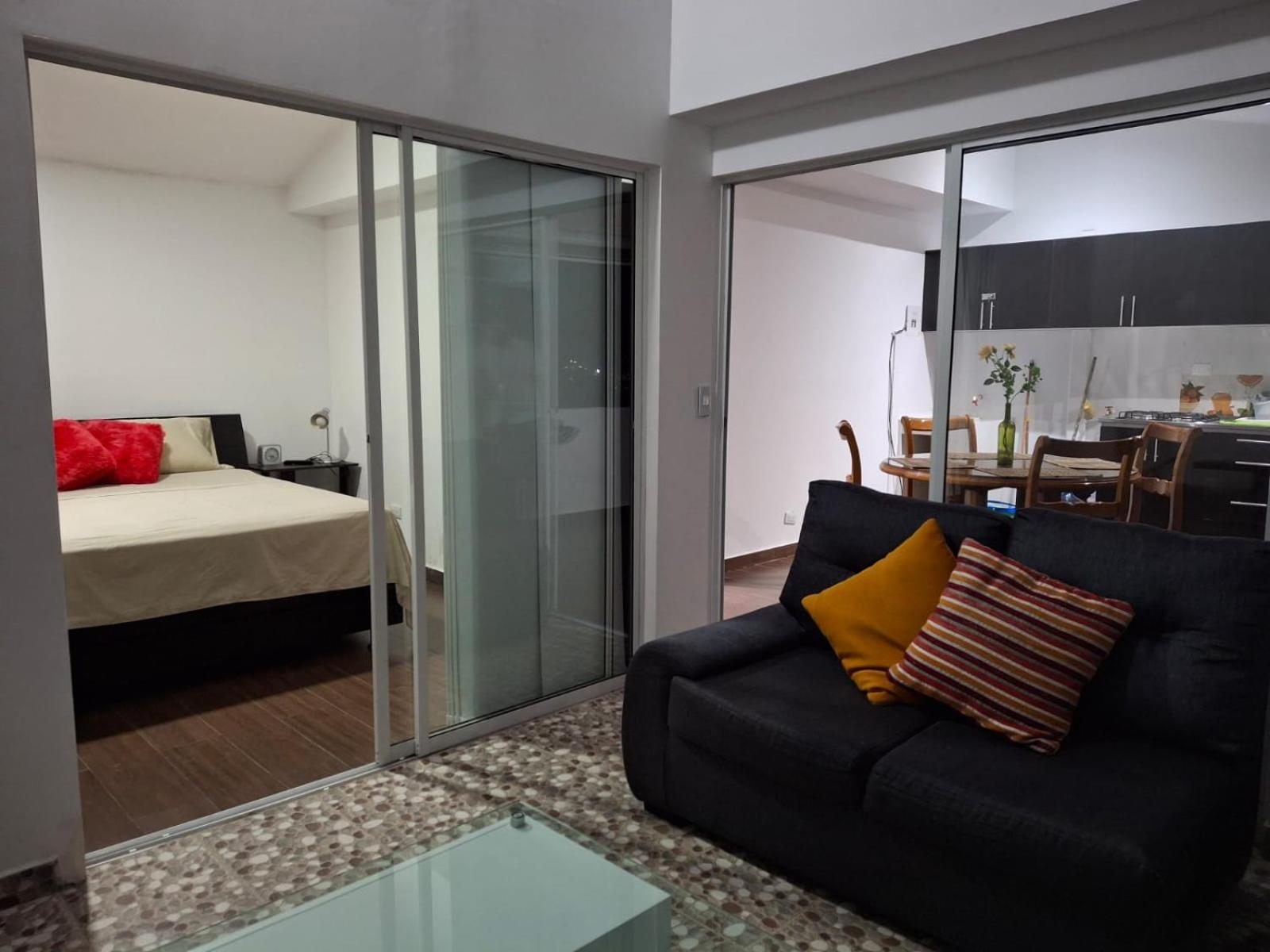 Apartamento en un 4to piso cerca al coliseo en Armenia