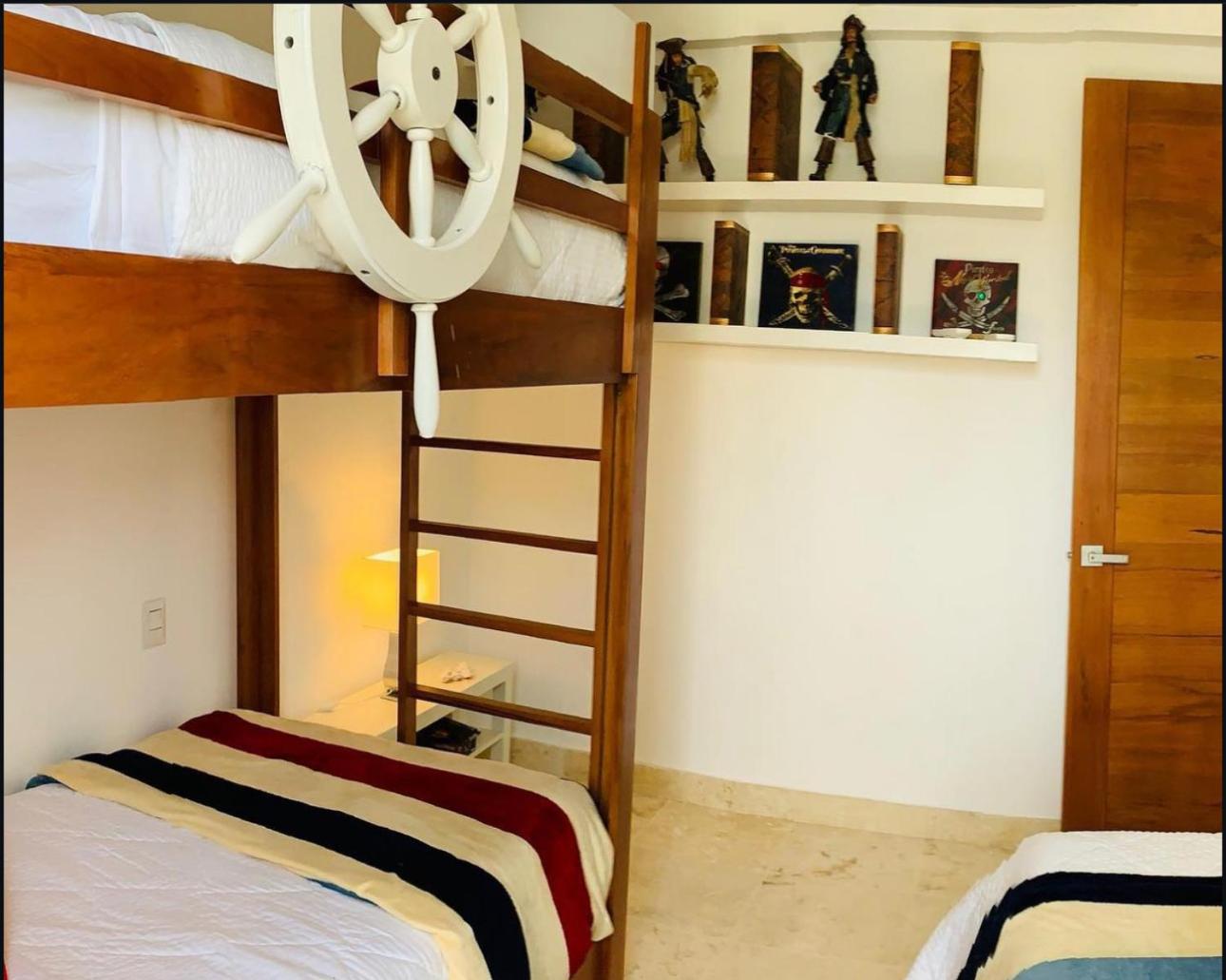 Luxury Penthouse Coson bay