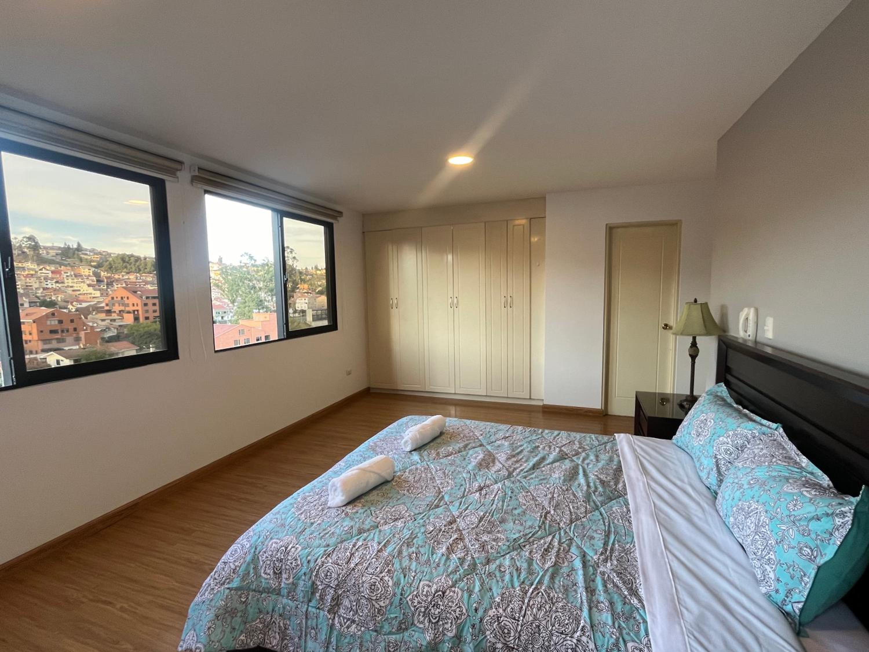 Enorme, 3 habitaciones, vista a toda la ciudad, zona exclusiva, Jacuzzi view 4