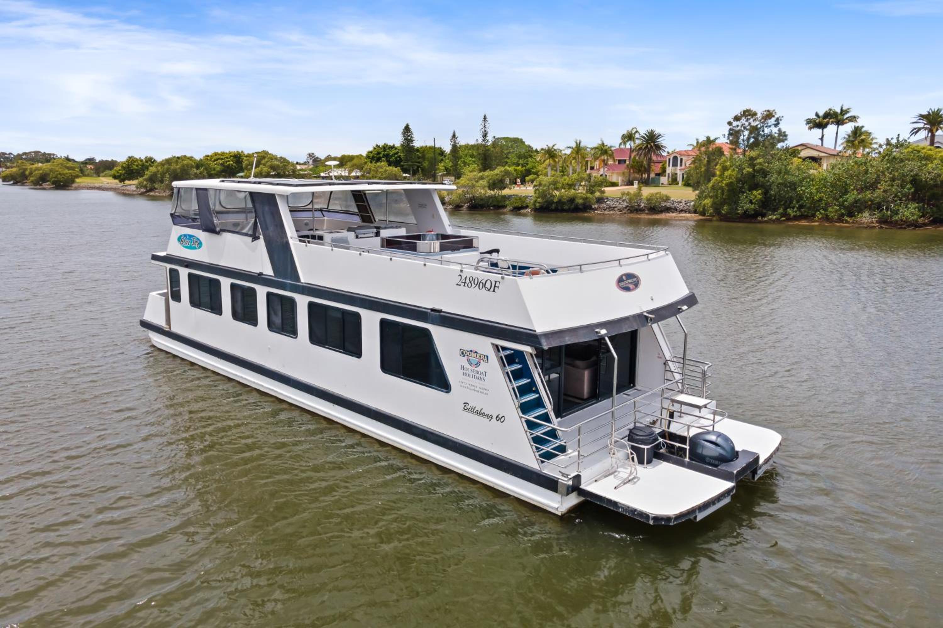 Coomera Houseboats